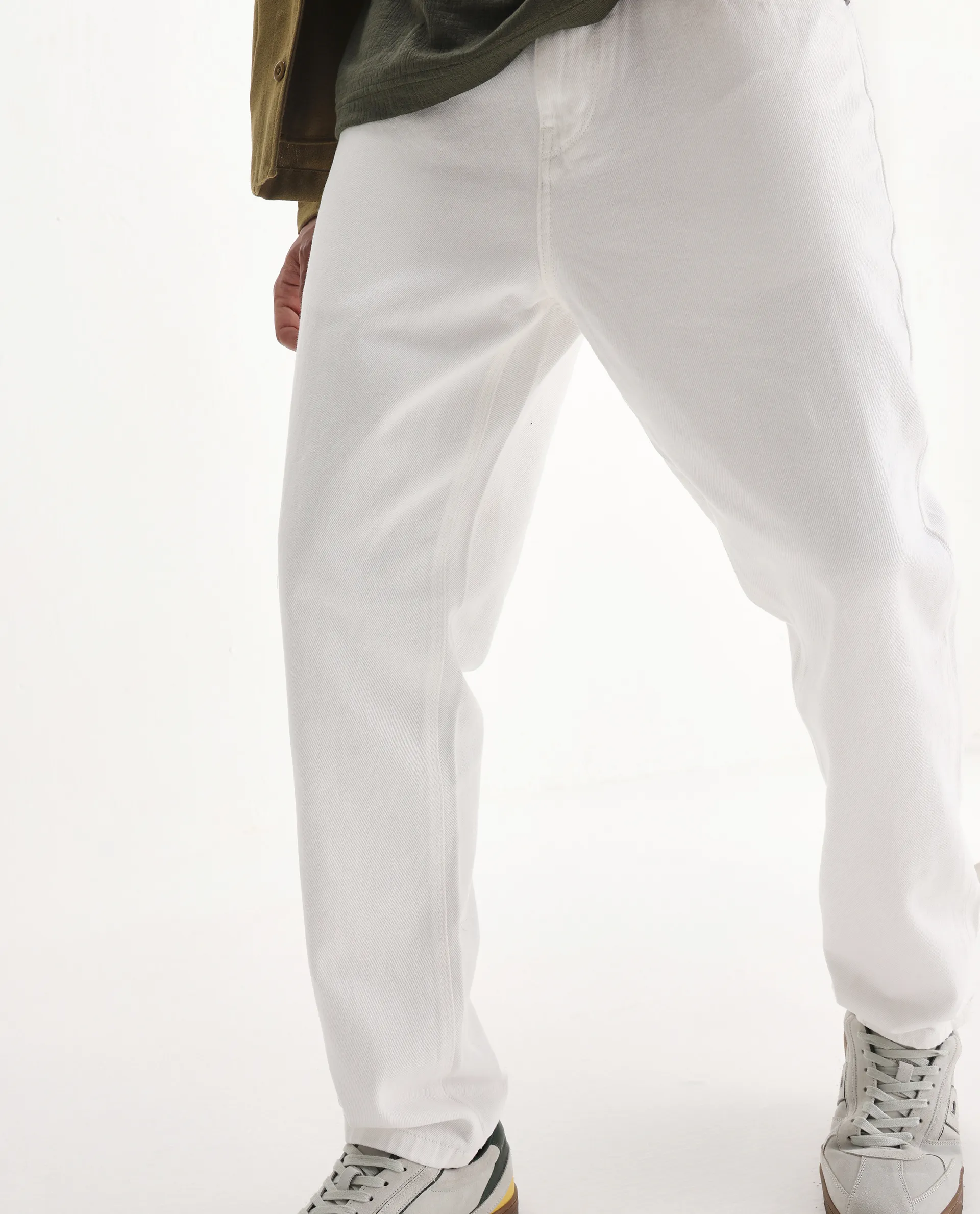 Rare Rabbit Men's Gleb White Cotton Plain Kurt Carrot Fit Jeans - Image 2