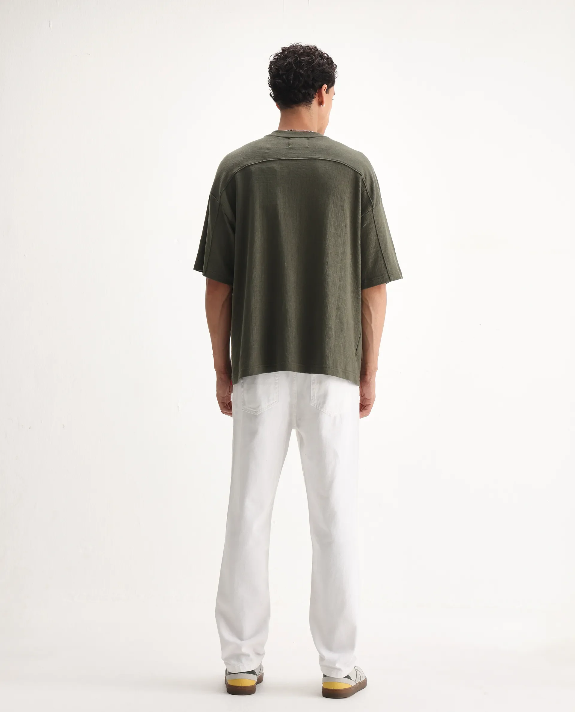 Rare Rabbit Men's Gleb White Cotton Plain Kurt Carrot Fit Jeans - Image 8