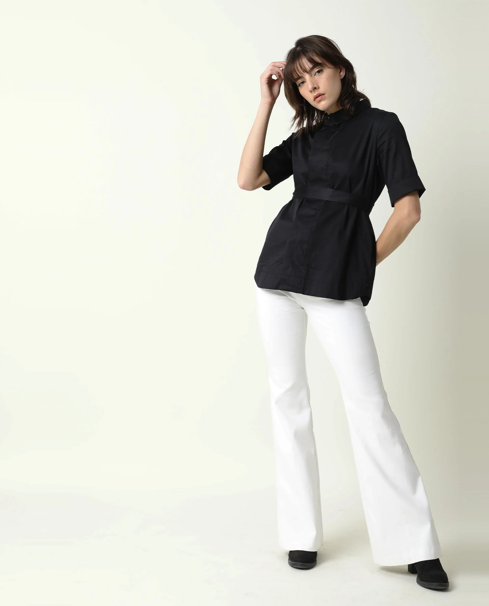 Rareism Women's Glitter Black Spread Collar Plain Knee Length Relaxed Fit Top - Image 2