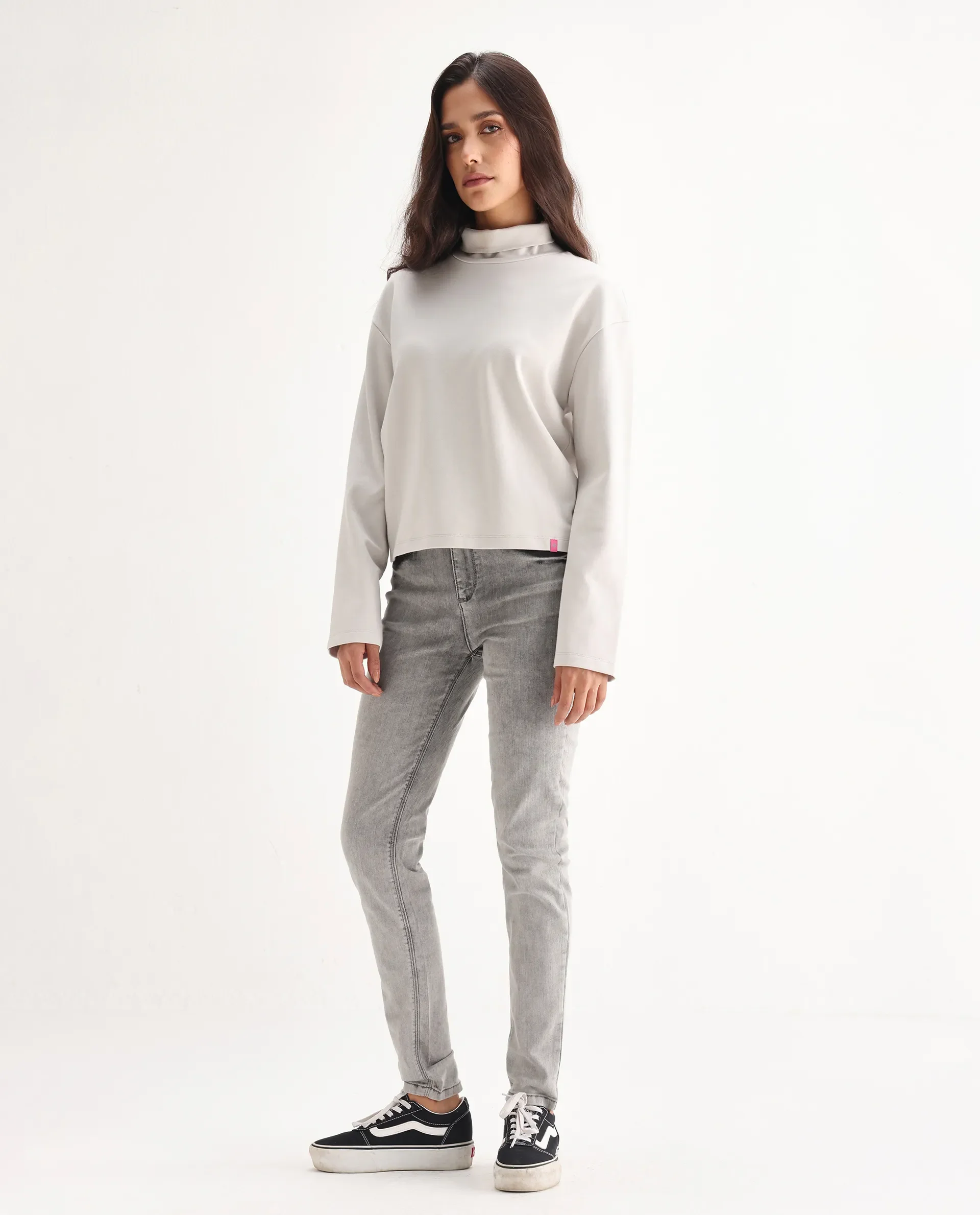 Rareism Women's Goliath Grey Cotton Blend Plain Ankle Length Slim Fit Jeans - Image 6