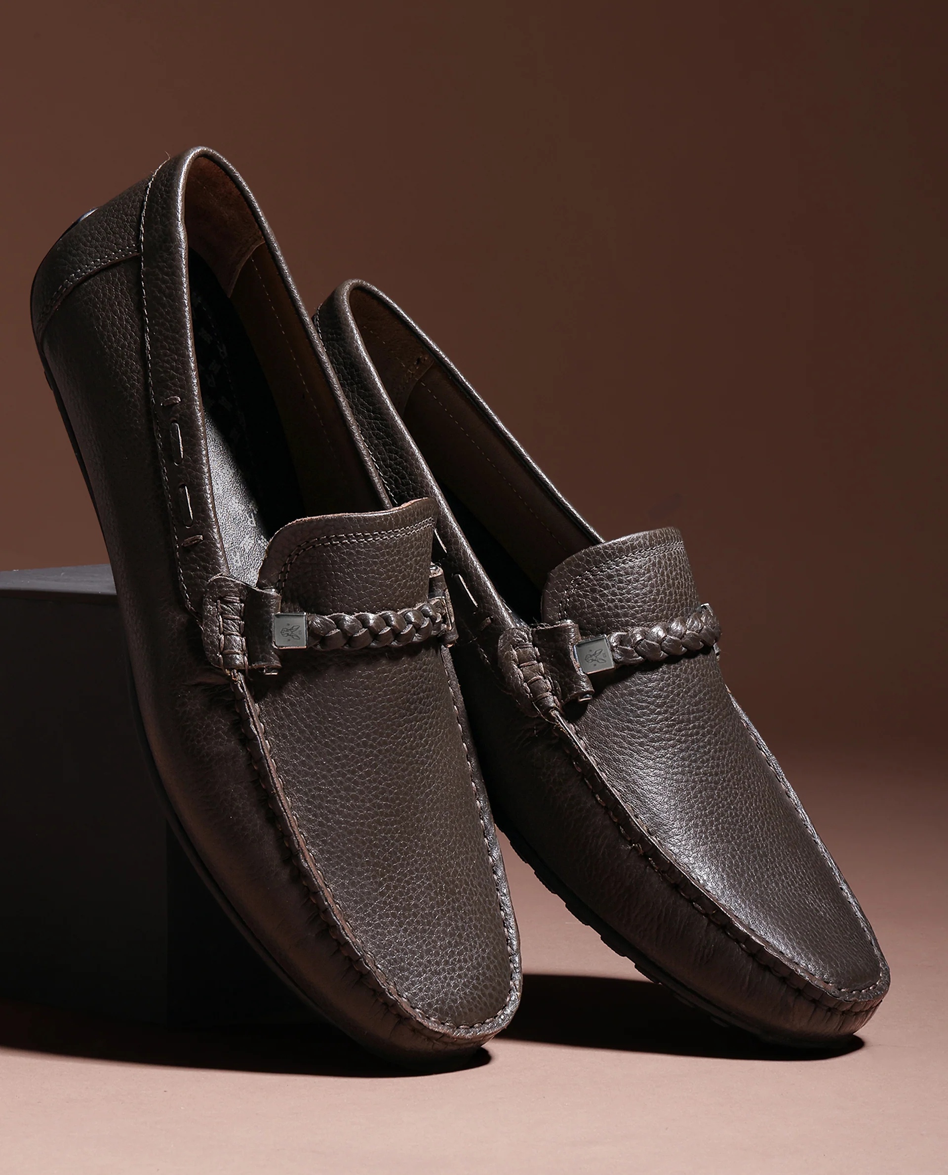 Rare Rabbit Men's Grain Dark Olive Slip-On Genuine Milled Leather Driving Moccasin - Image 3