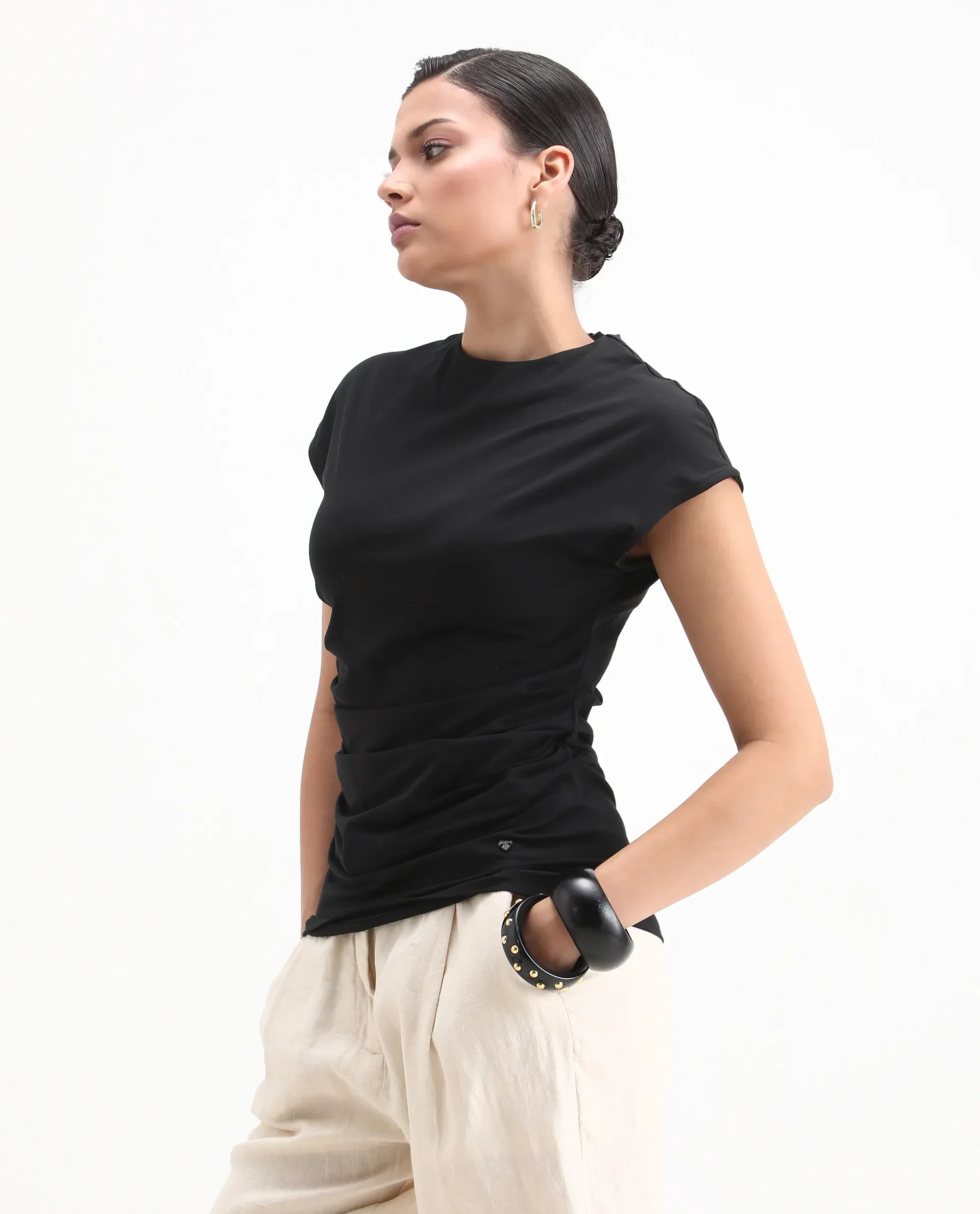Rareism Women's Granden Black Cotton Crew Neck Plain Extended Sleeves Regular Fit Top - Image 5