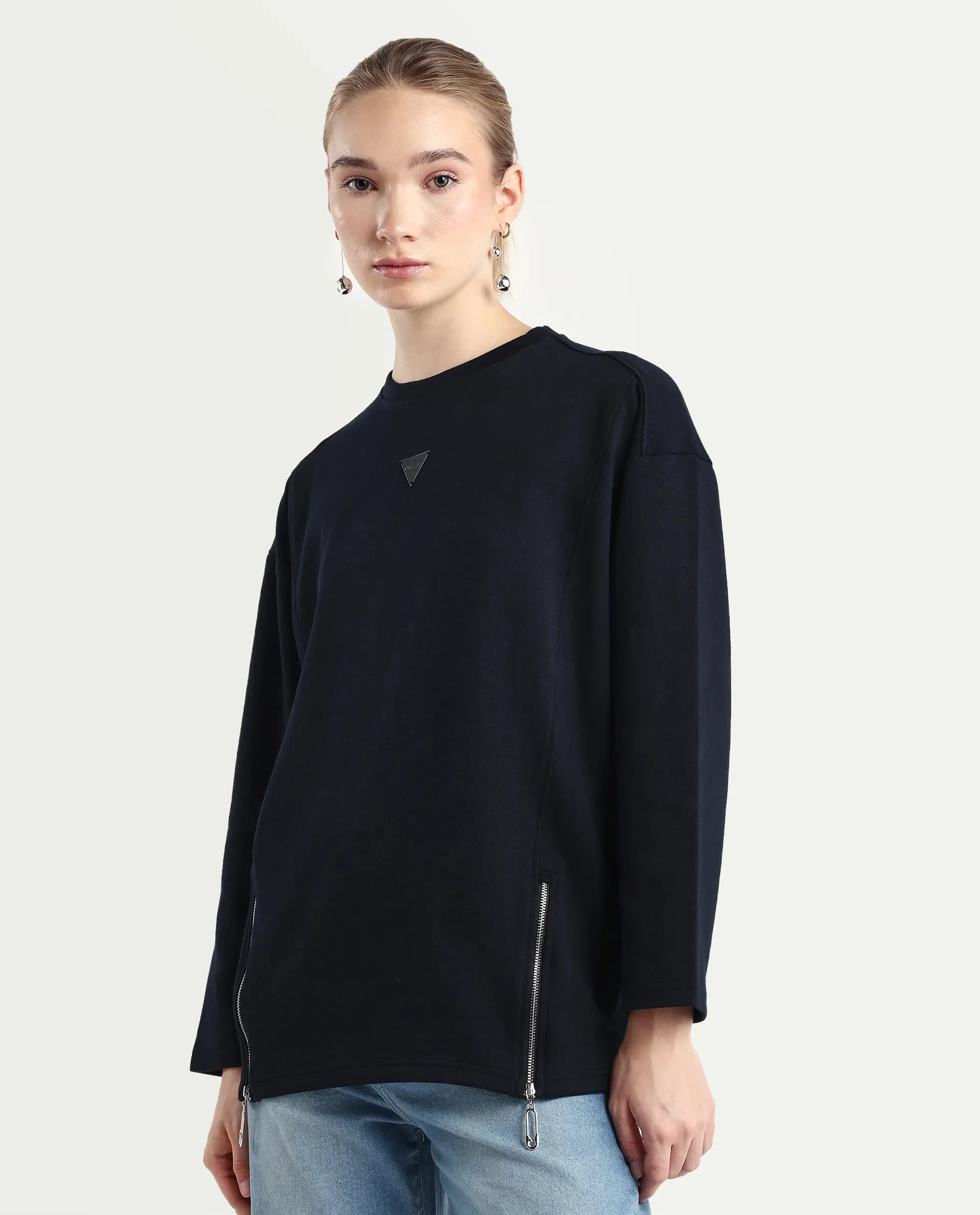 Rareism Women's Gravity Black Cotton Blend Crew Neck Plain Hip Length Relaxed Fit Sweatshirt - Image 6