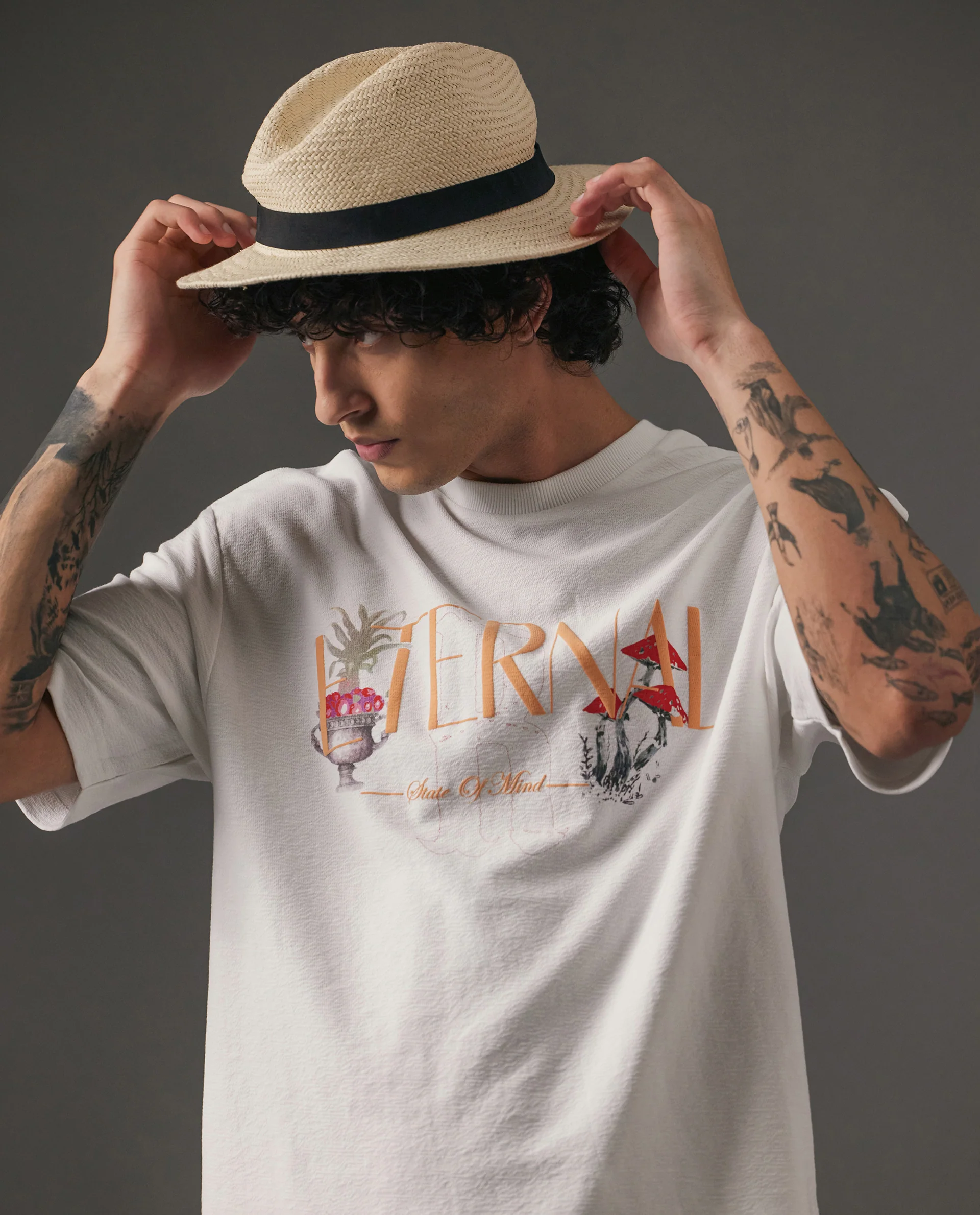 Rare Rabbit Men's Graw White Cotton Hd Print Oversized Fit Half Sleeve Crew Neck T-Shirt - Image 5