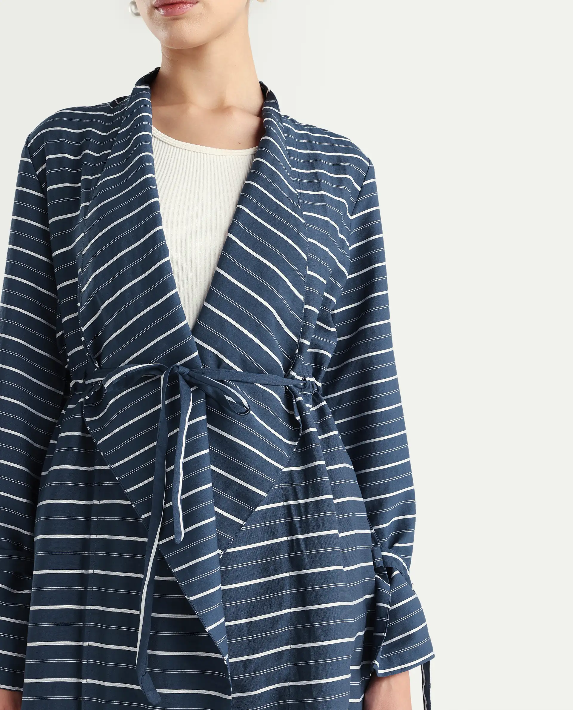 Rareism Women's Greece Navy Outer Wear - Image 4