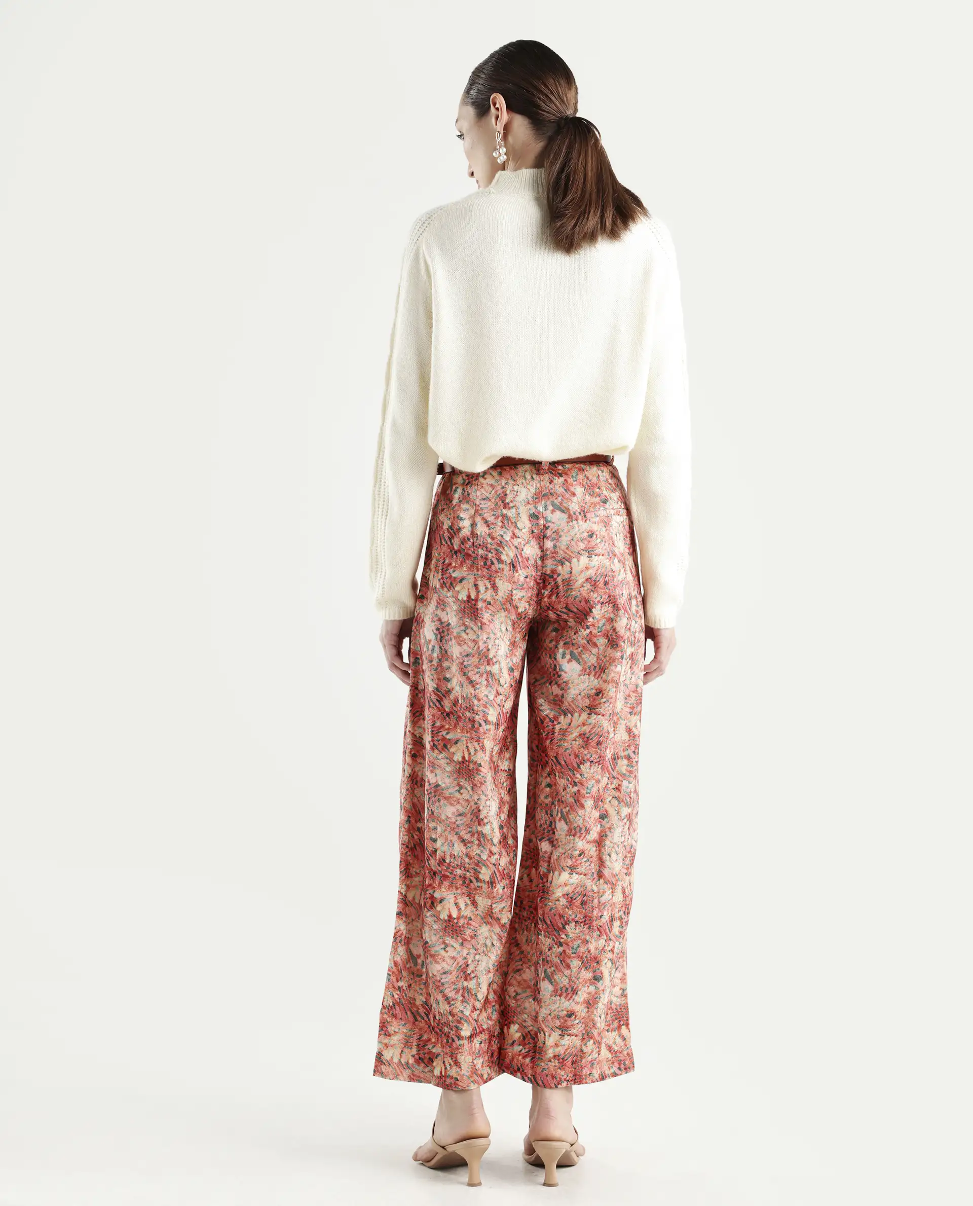 Rareism Women's Gretay Multi Polyester Blend Geometric Print Ankle Length Wide Trouser - Image 7