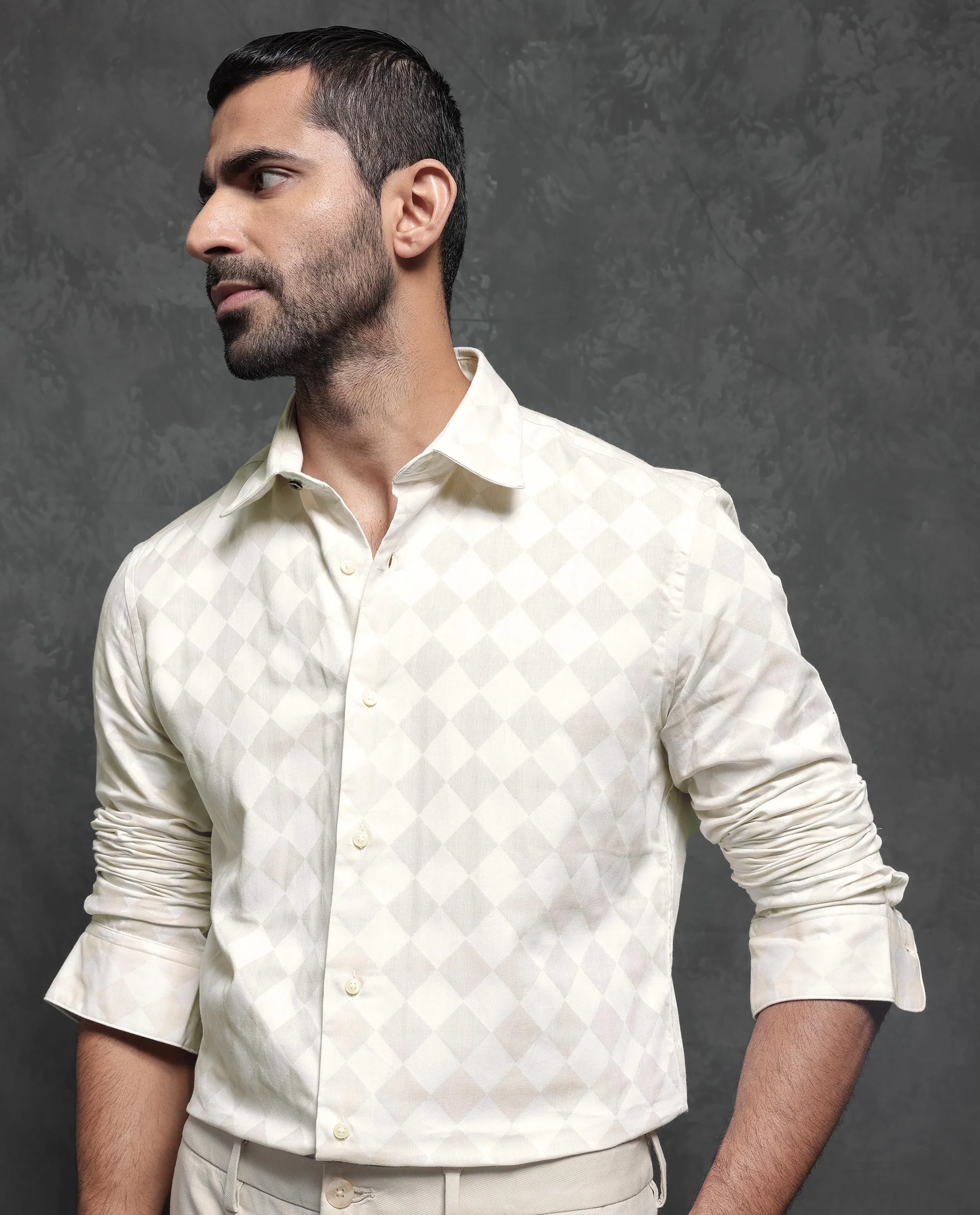 Rare Rabbit Men's Gridon Off White Cotton Jacquard Regular Fit Full Sleeve Collared Shirt - Image 4