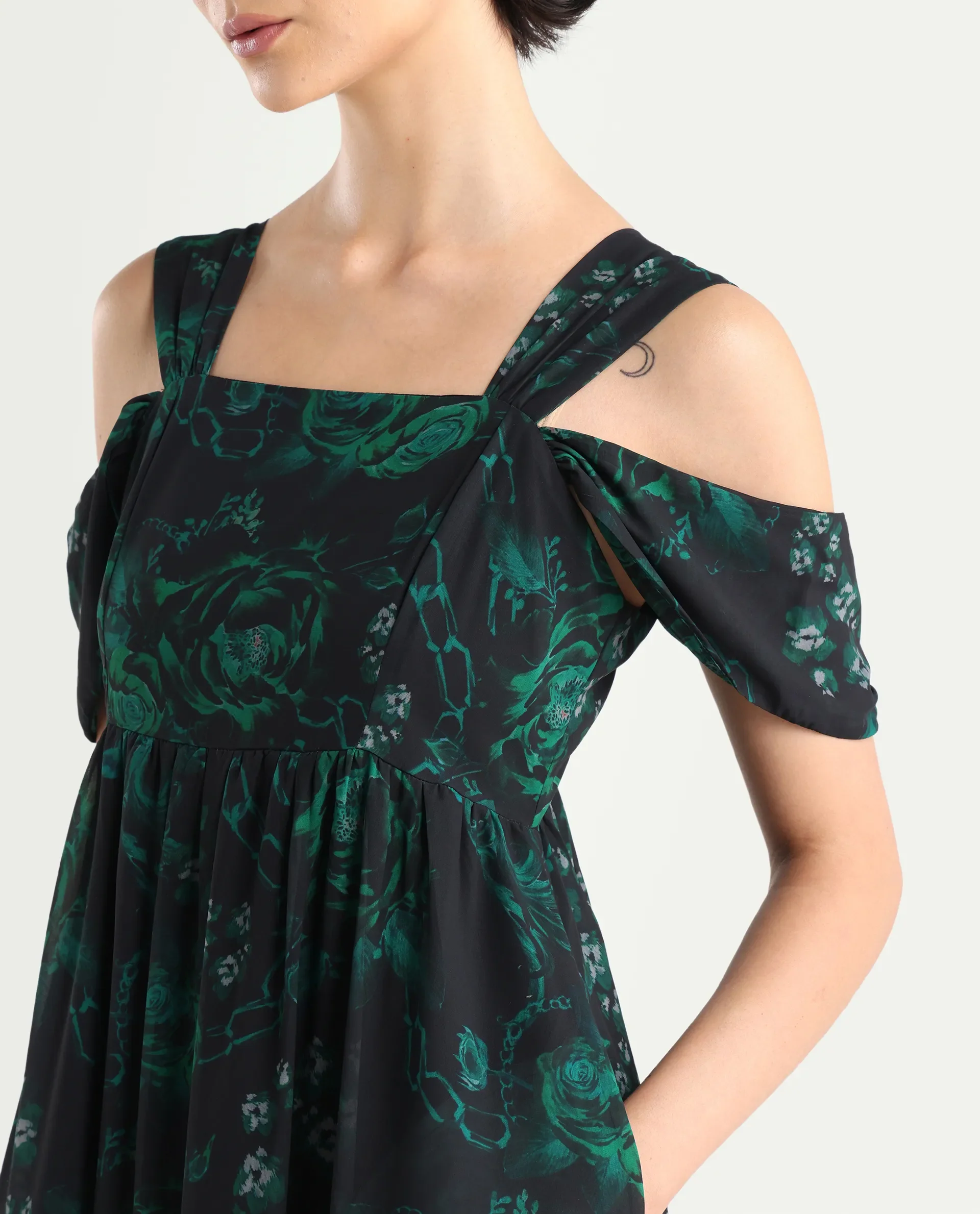 Rareism Women's Groves Black Polyester Blend Shoulder Strap Floral Print Shoulder Strap Maxi Fit And Flare Dress - Image 4