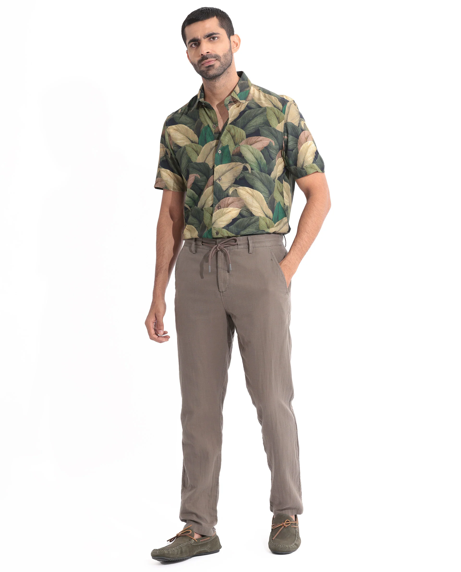 Rare Rabbit Men's Growr Green Viscose Tropical Print Regular Fit Half Sleeve Collared Shirt - Image 2