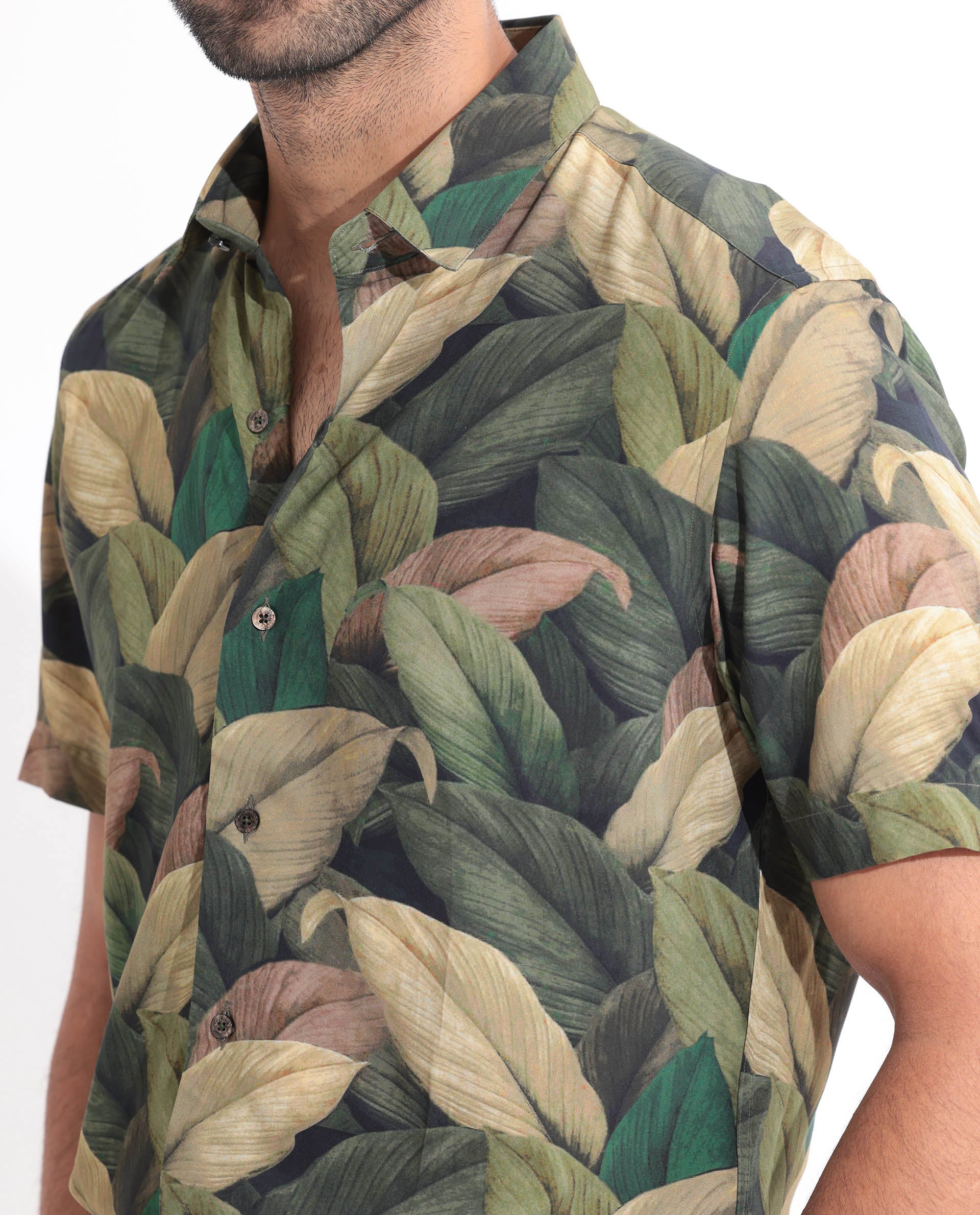 Rare Rabbit Men's Growr Green Viscose Tropical Print Regular Fit Half Sleeve Collared Shirt - Image 4