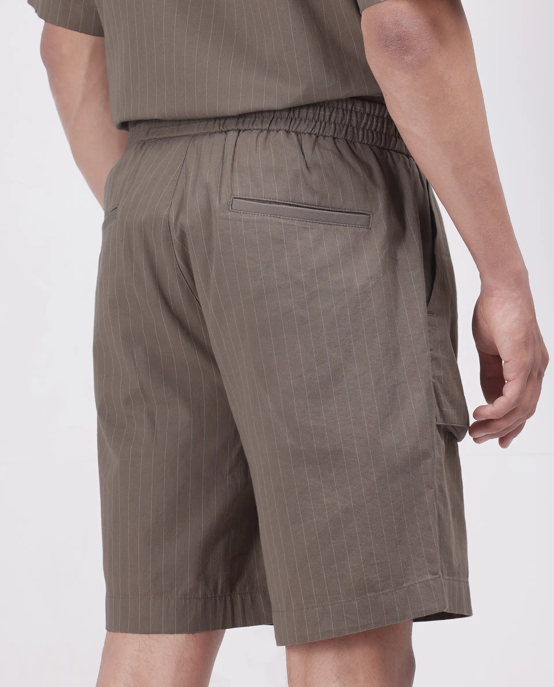 Rare Rabbit Men's Habar Beige Cotton Striped Print Oversized Fit Shorts - Image 8