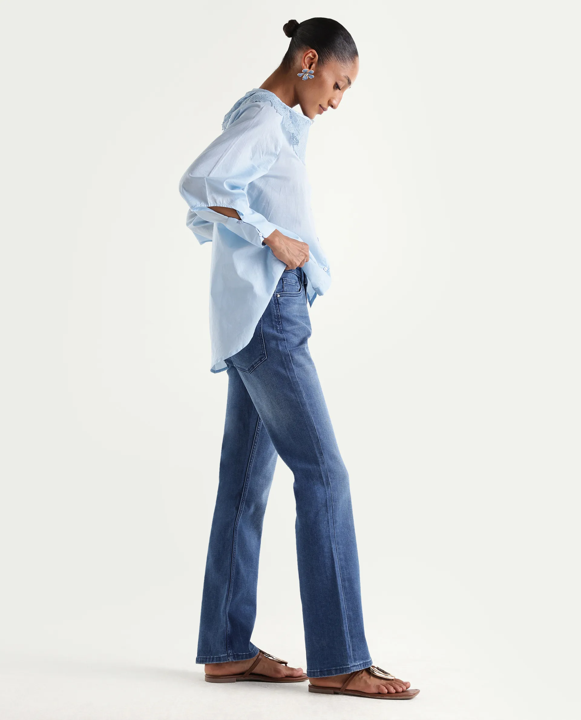 Rareism Women's Hadley Light Blue Cotton Blend Plain Ankle Length Bootcut Jeans - Image 5