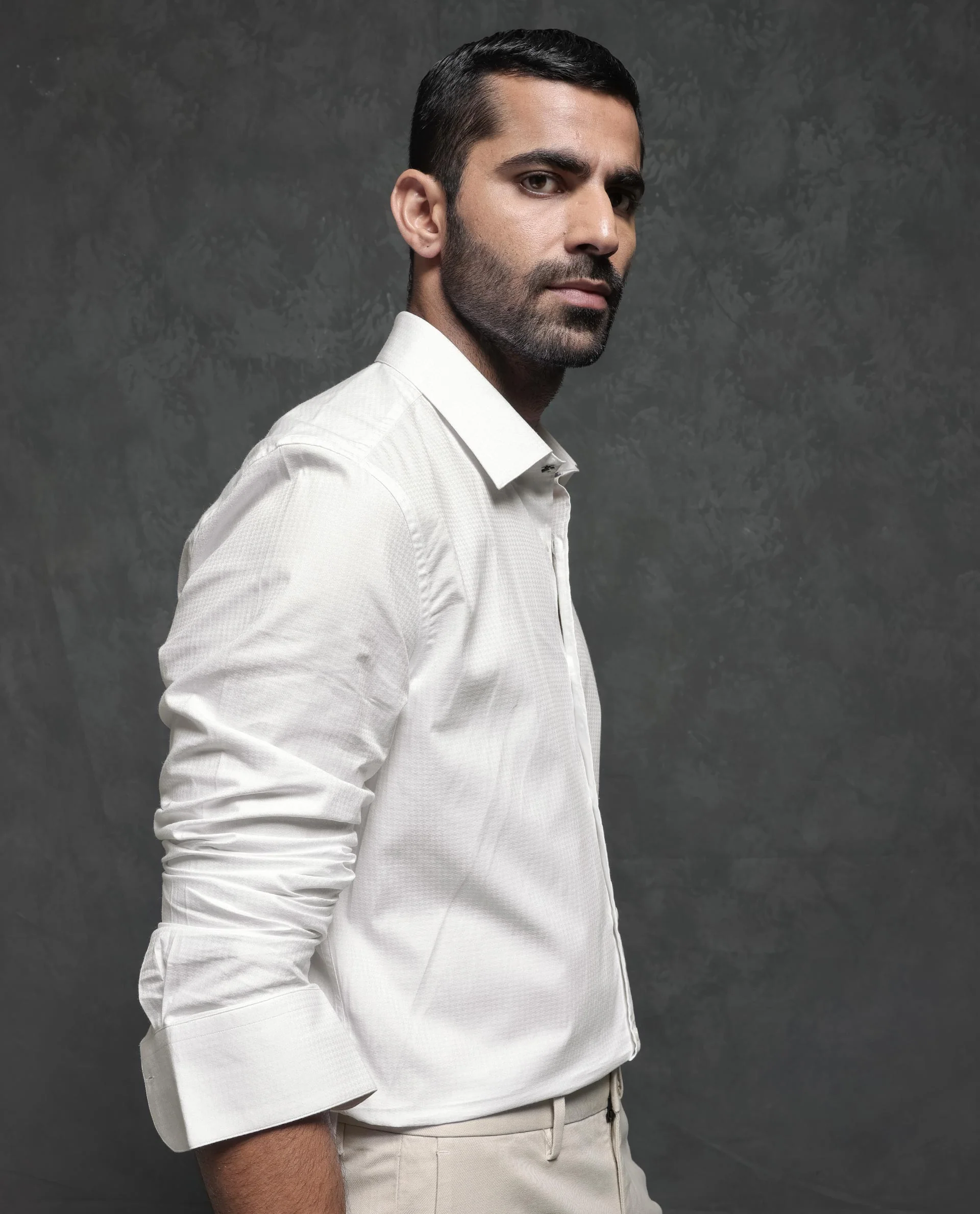Rare Rabbit Men's Hadly White Cotton Plain Regular Fit Full Sleeve Collared Shirt - Image 7