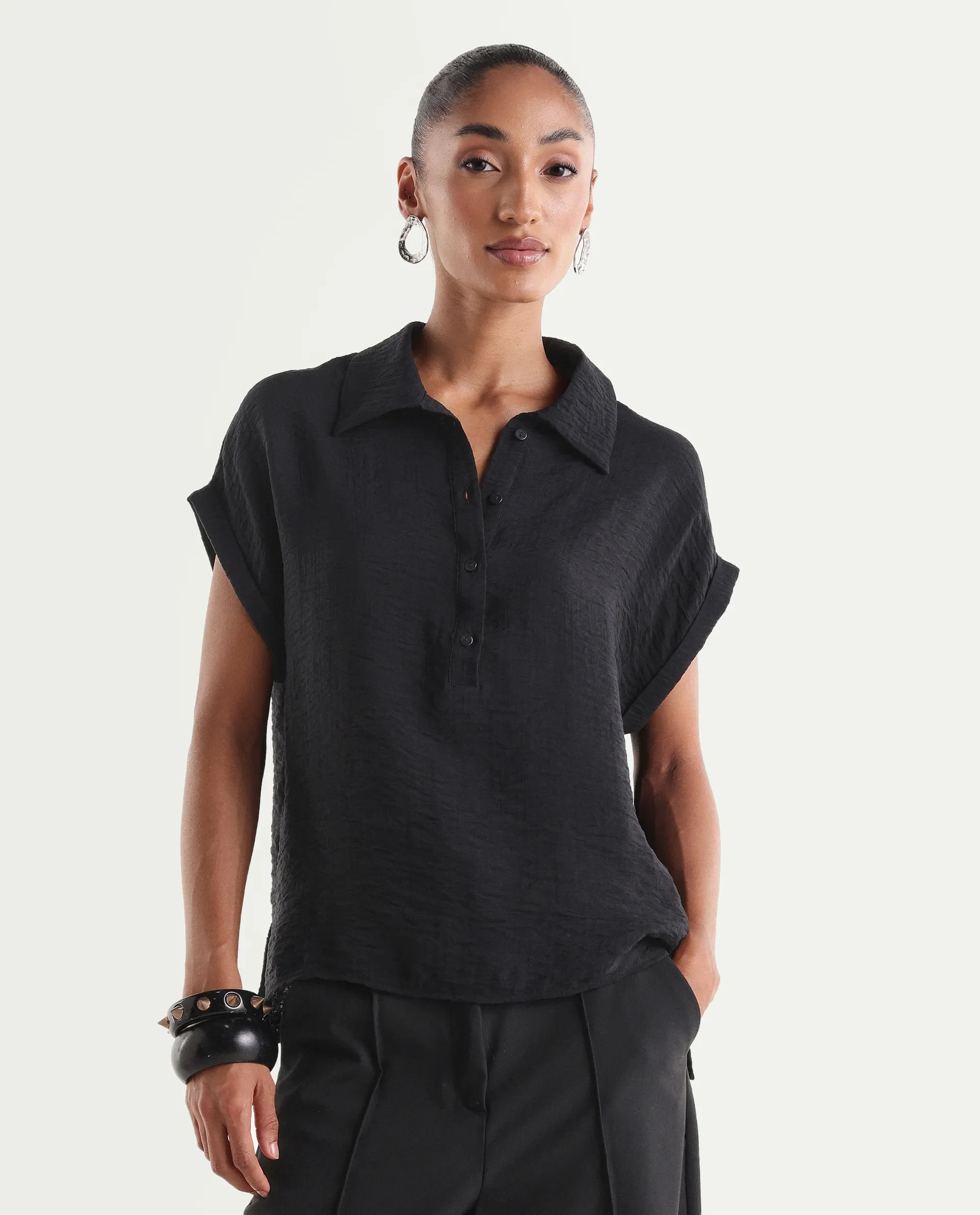 Rareism Women's Halm Black Viscose Blend Spread Collar Relaxed Plain Top - Image 3