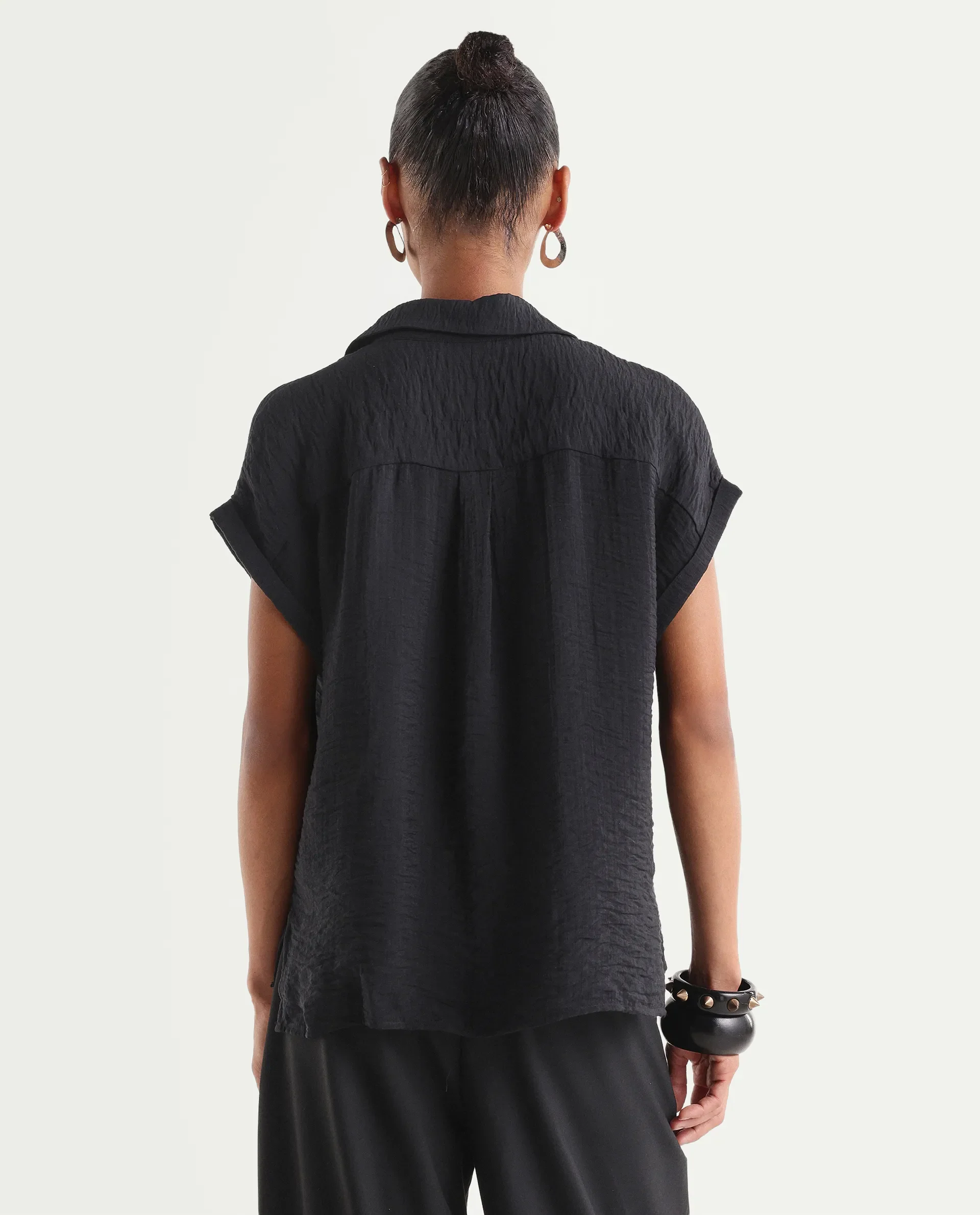 Rareism Women's Halm Black Viscose Blend Spread Collar Relaxed Plain Top - Image 6