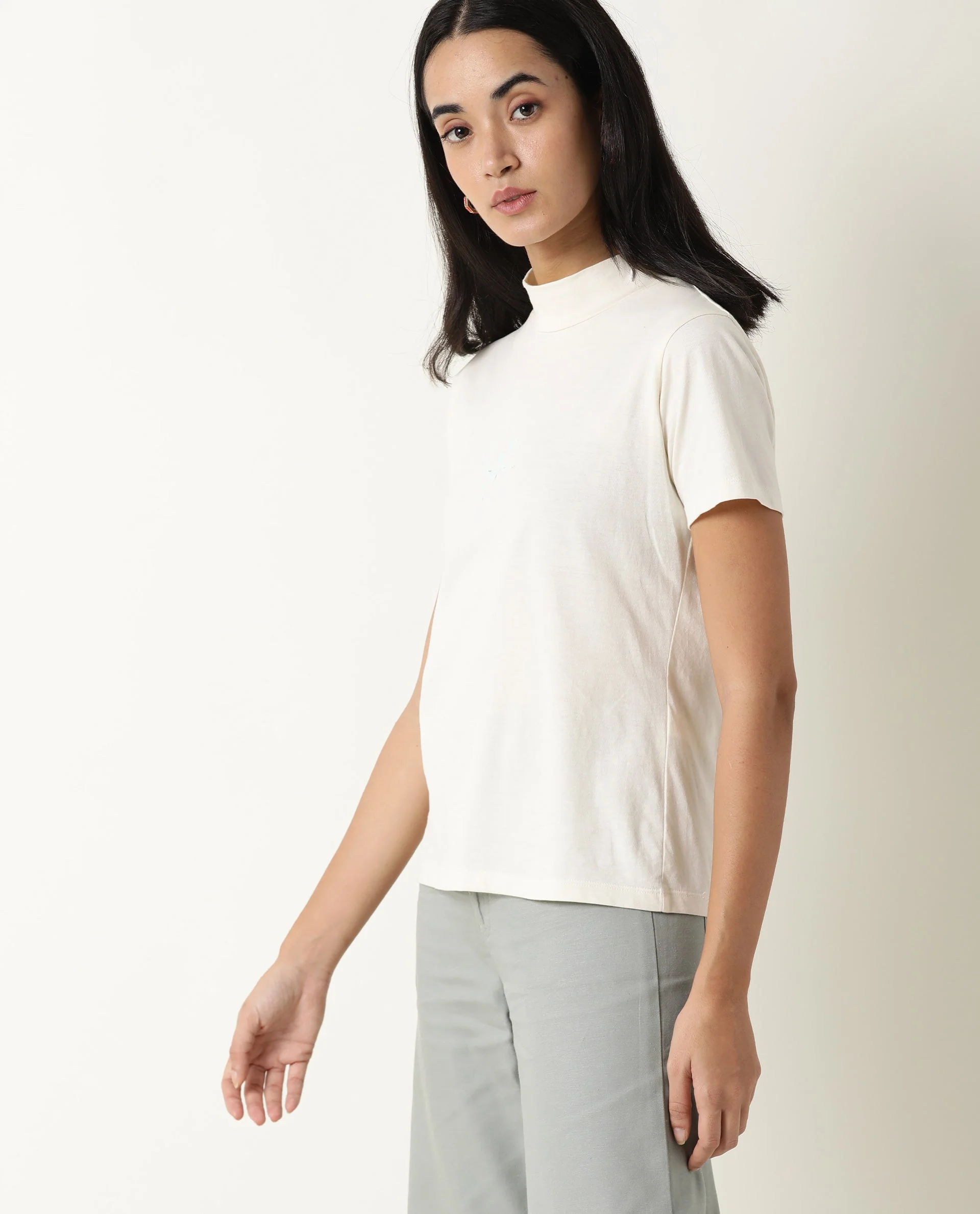 Rareism Women's Hamock Offwhite Cotton Crew Neck Plain Regular Fit T-Shirt - Image 3