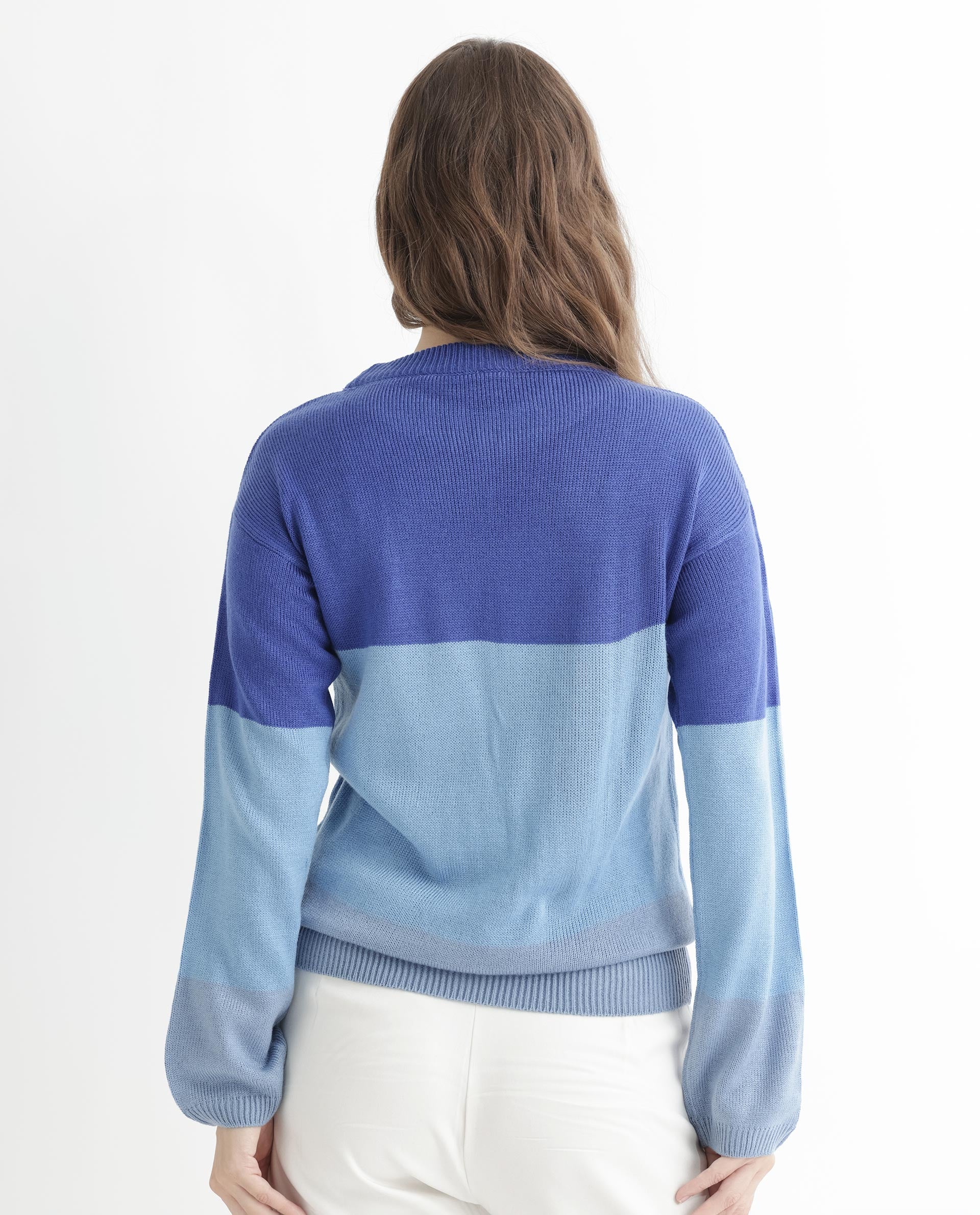 Rareism Women's Hampshire Blue Acrylic Crew Neck Color Block Relaxed Fit Sweater - Image 13