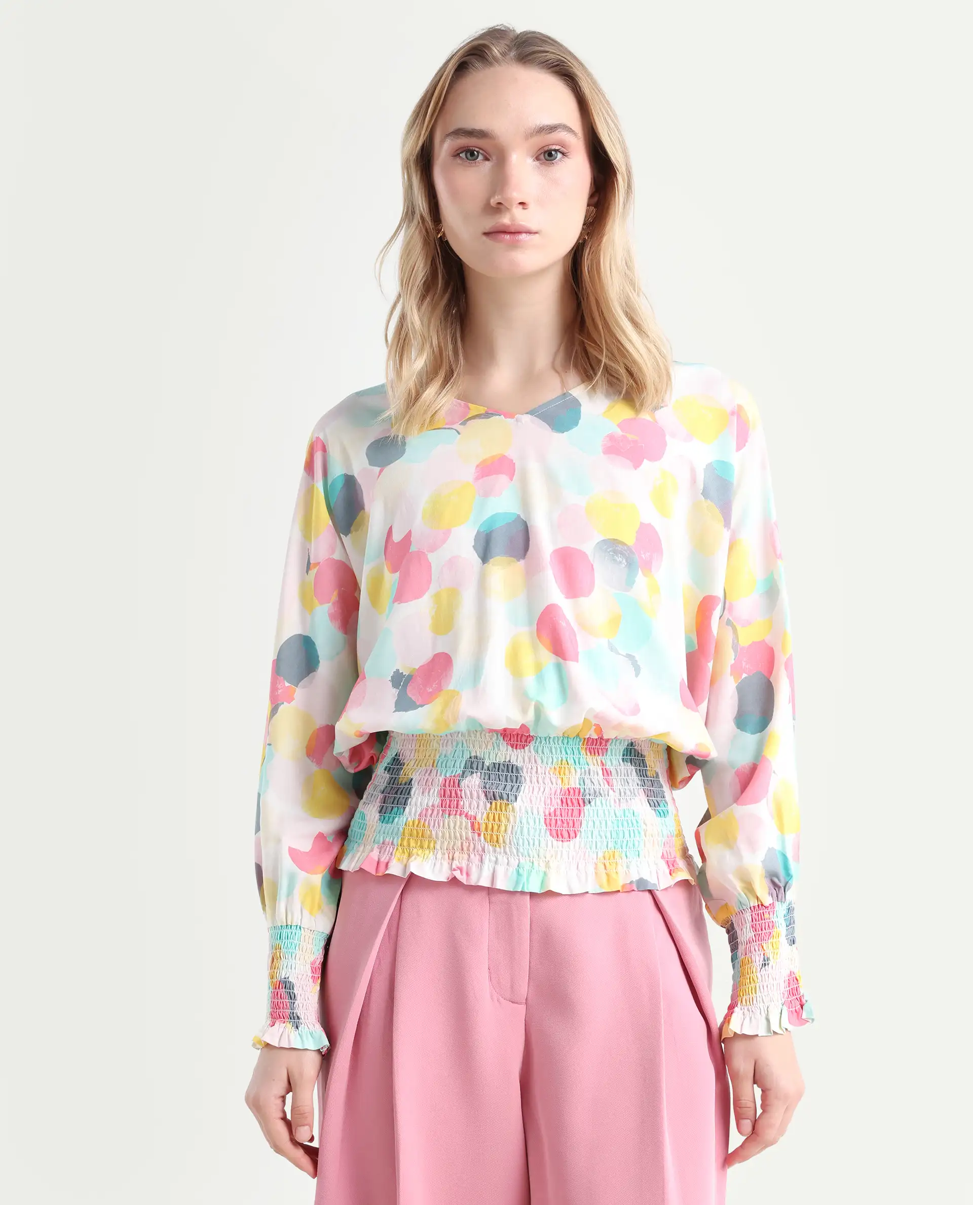 Rareism Women's Hanson Pink V-Neck Printed Knee Length Tailored Top - Image 3