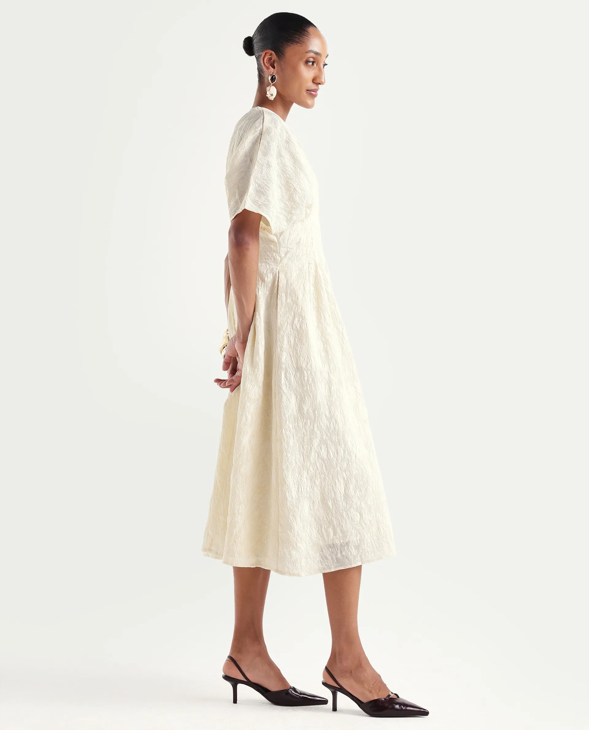 Rareism Women's Hant Off White Viscose Blend Crew Neck Fit And Flare Plain Dress - Image 7
