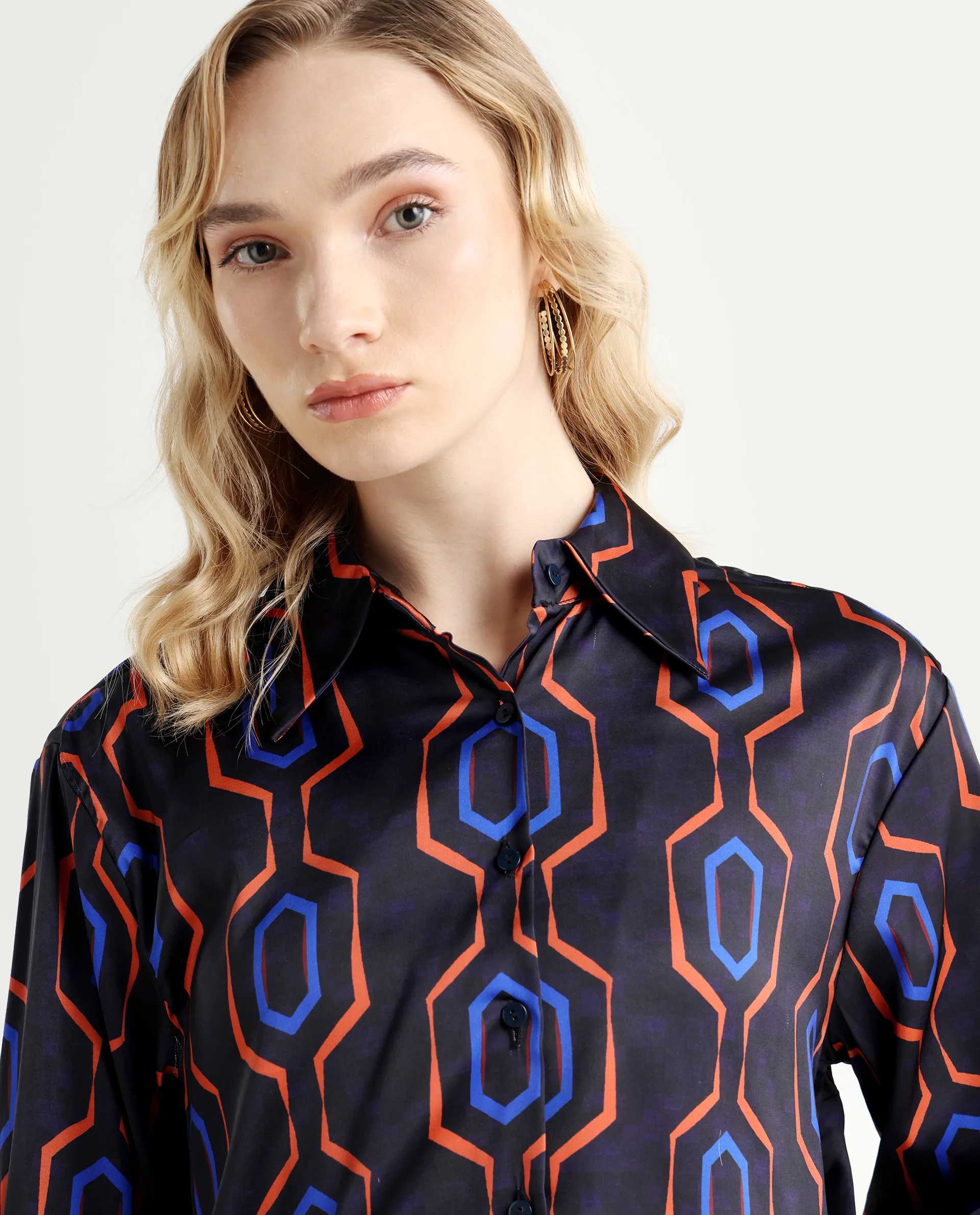 Rareism Women's Harbe Black Polyester Spread Collar Geometric Print Regular Fit Shirt - Image 4