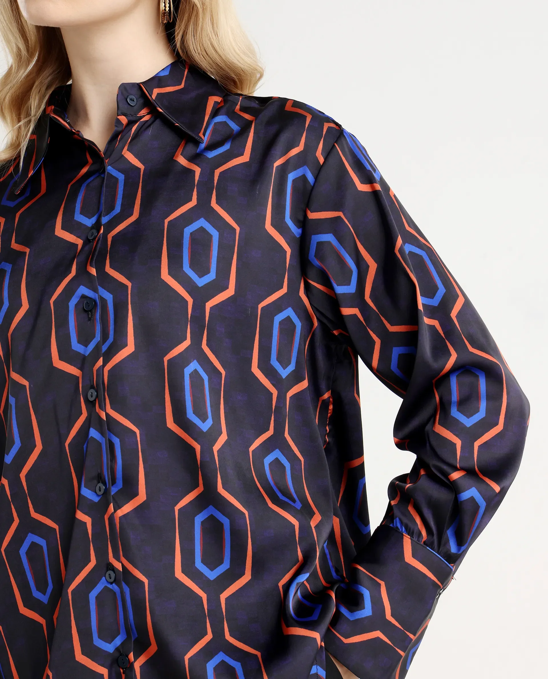 Rareism Women's Harbe Black Polyester Spread Collar Geometric Print Regular Fit Shirt - Image 5