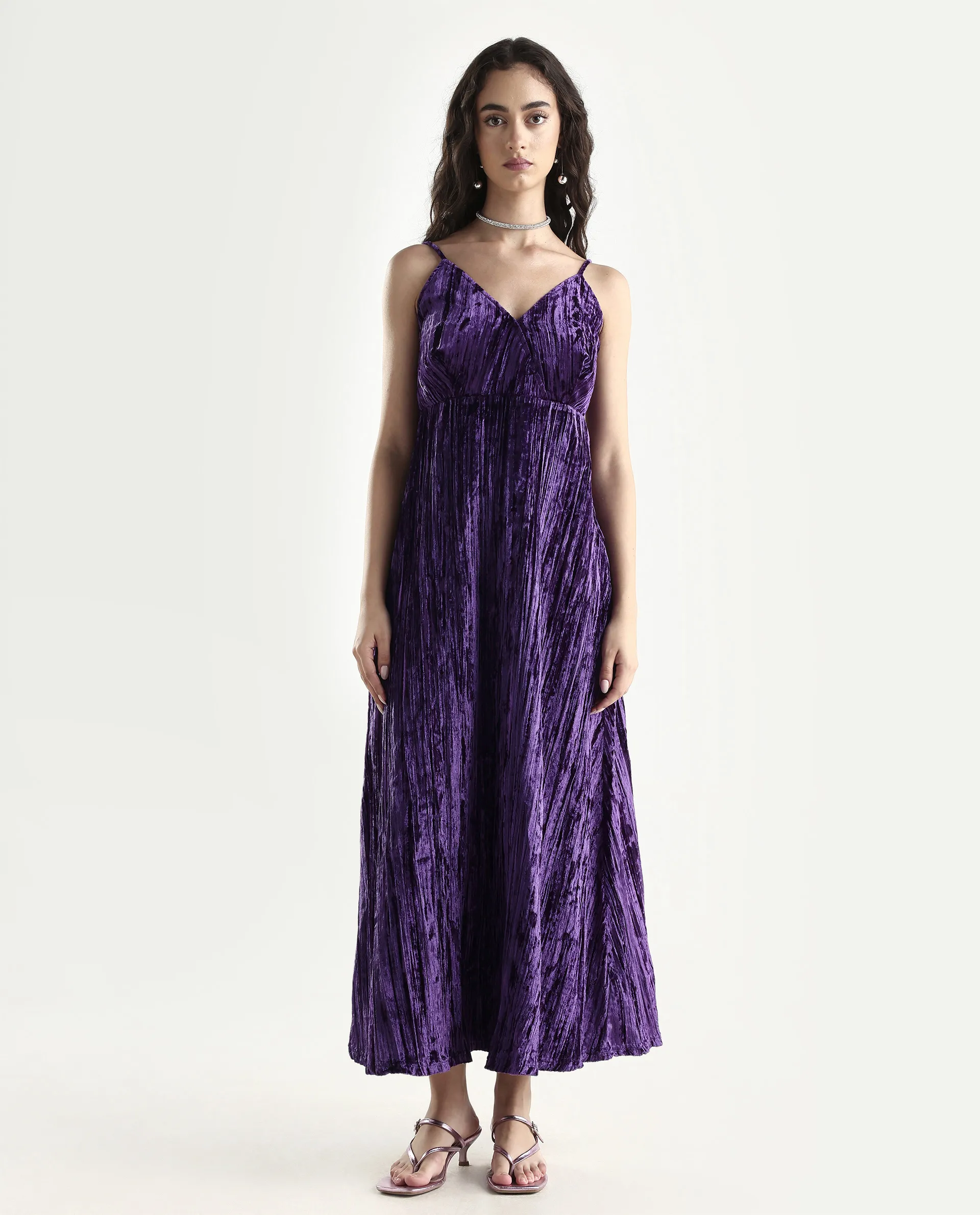 Rareism Women's Harbo Purple Velvet Shoulder Strap Plain Sleeveless Maxi Fit And Flare Dress - Image 2