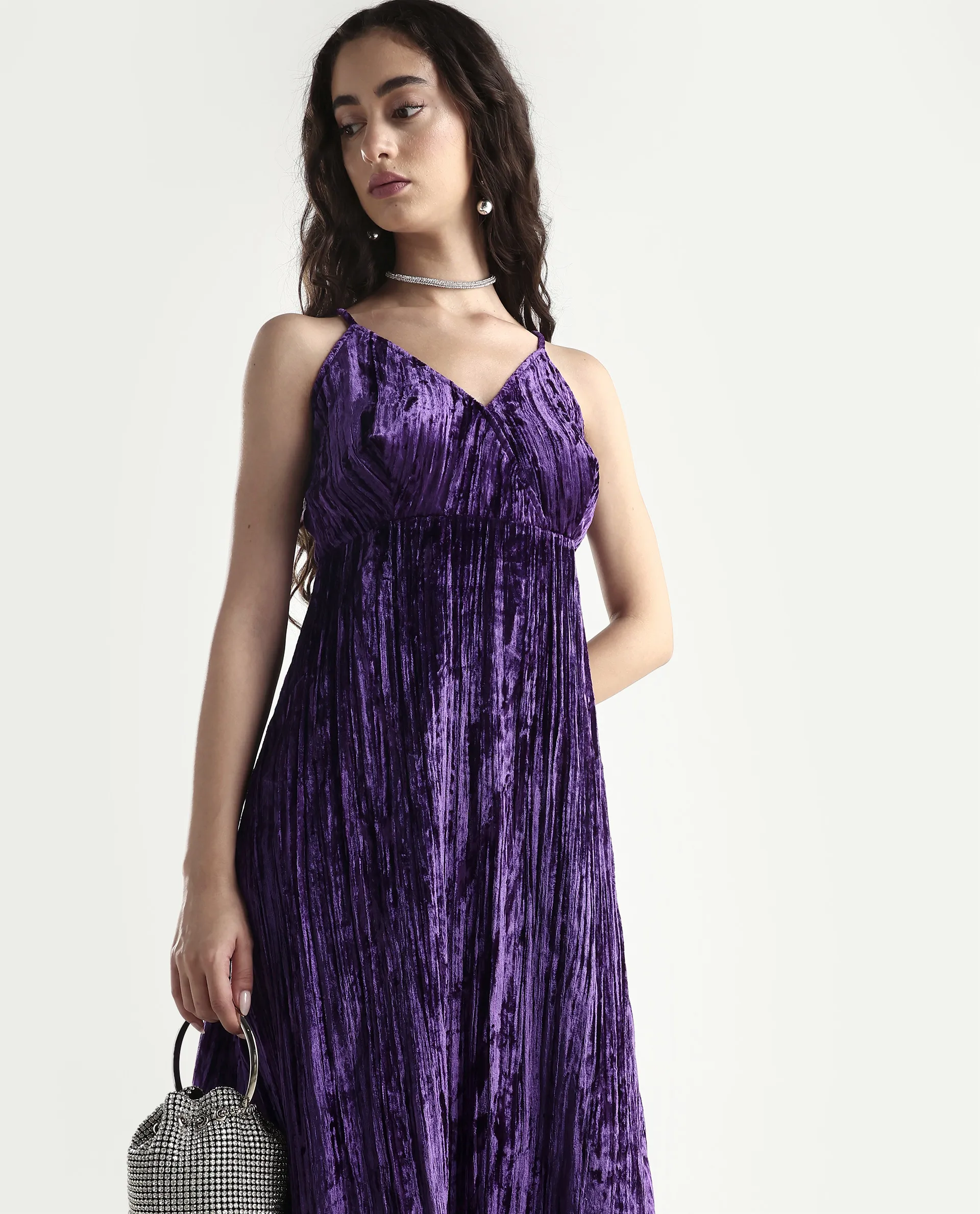 Rareism Women's Harbo Purple Velvet Shoulder Strap Plain Sleeveless Maxi Fit And Flare Dress - Image 3