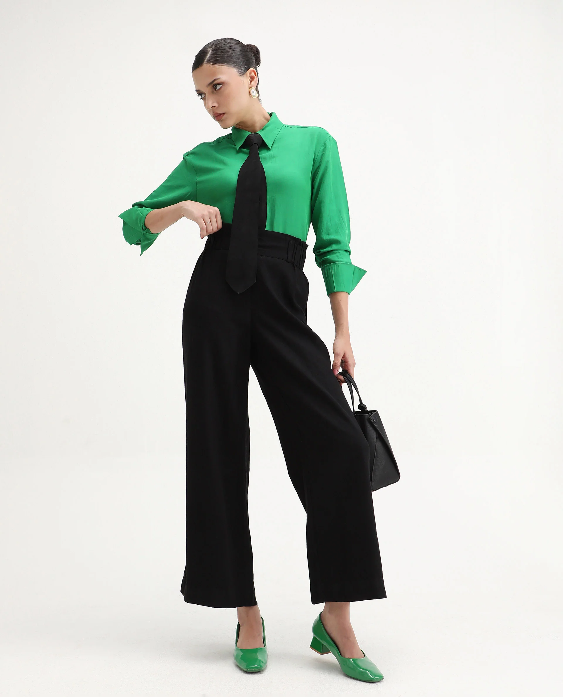 Rareism Women's Harper Green Linen Spread Collar Plain Regular Fit Top - Image 2