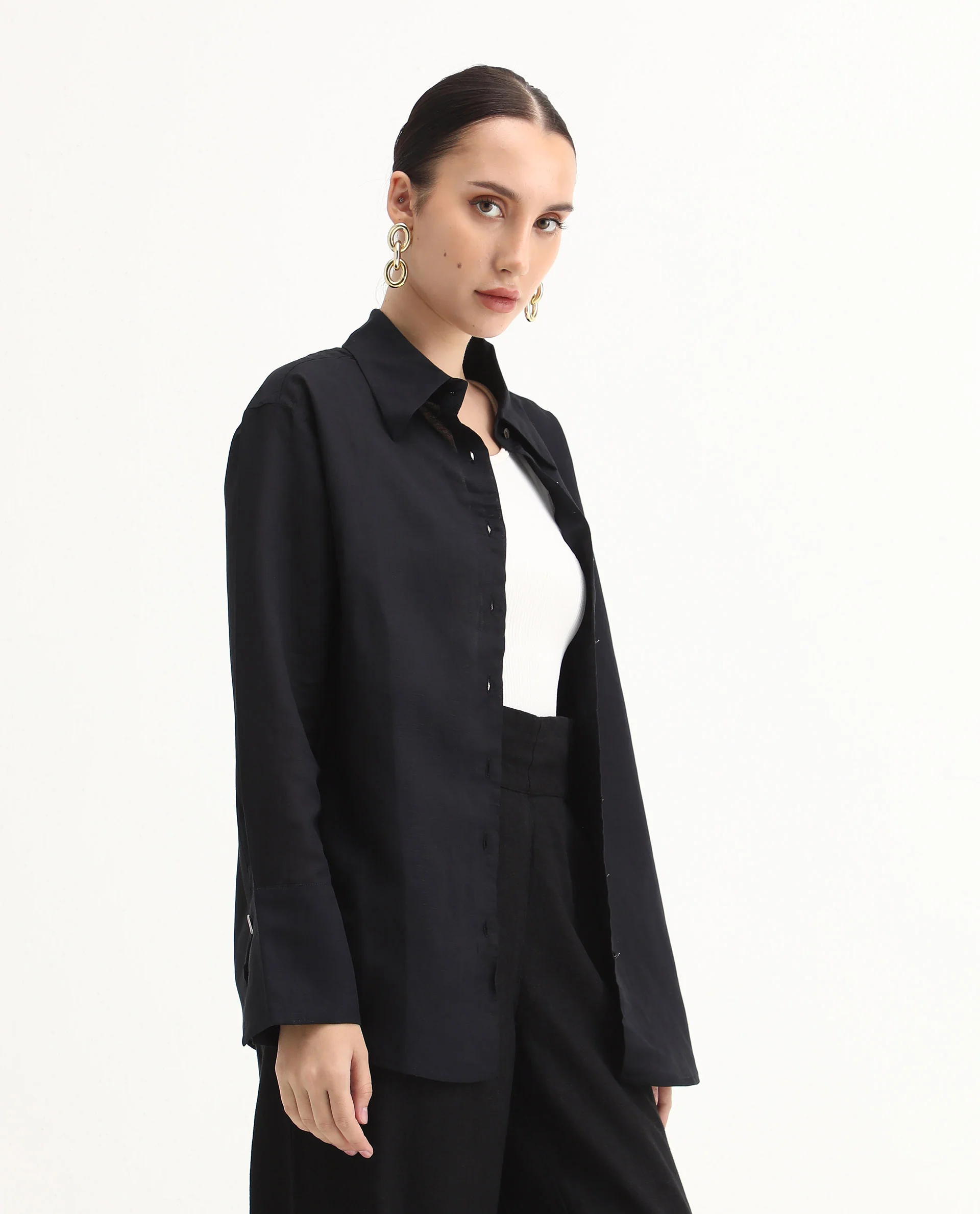 Rareism Women's Harper Black Linen Spread Collar Plain Regular Fit Top - Image 5