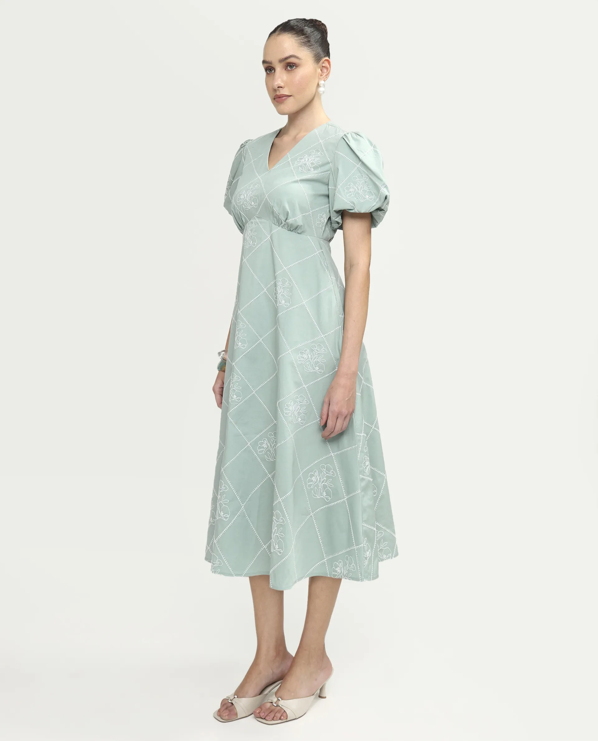 Rareism Women's Haxa Dusky Green Cotton Half Sleeve V-Neck Fit And Flare Plain Dress - Image 6