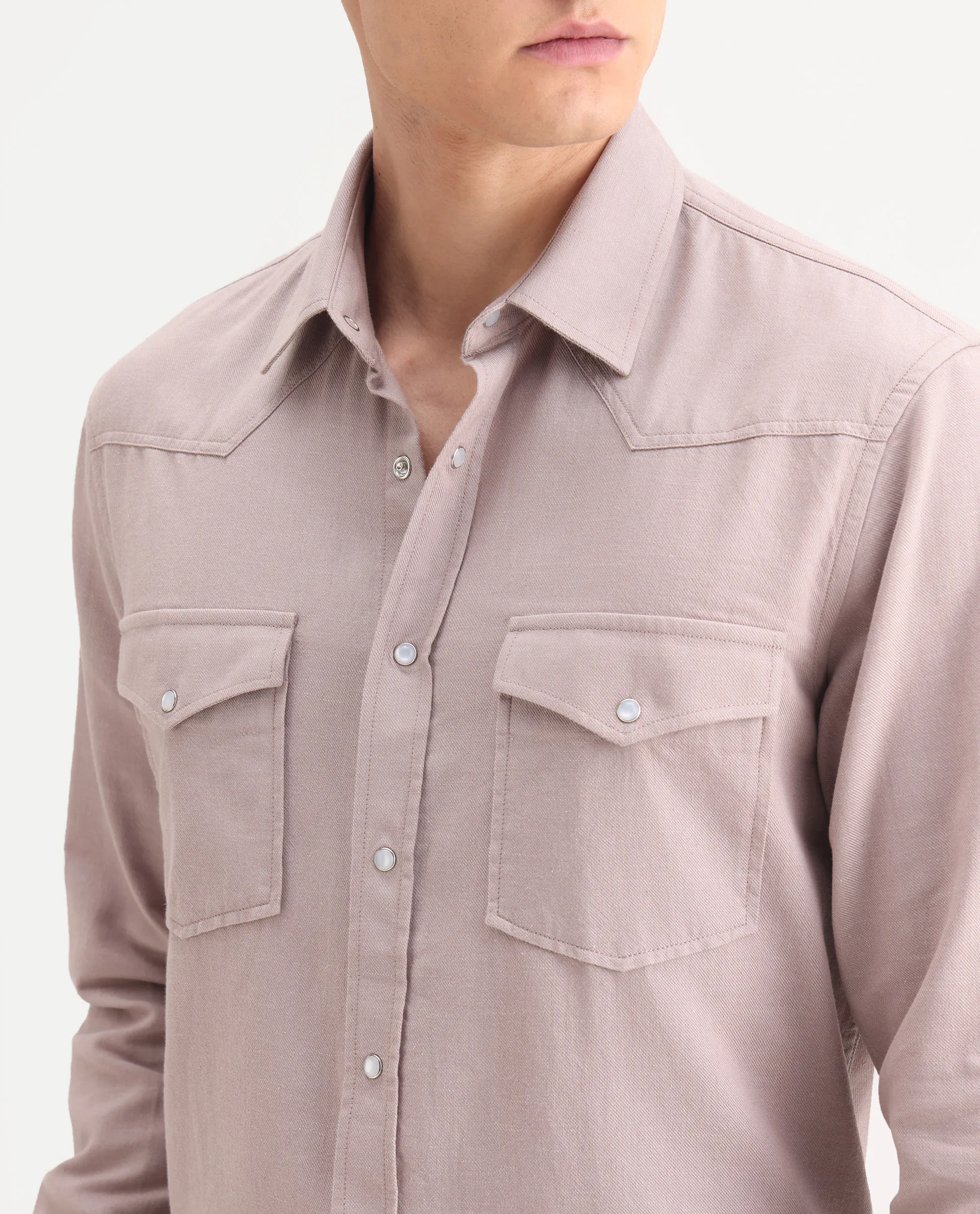 Rare Rabbit Men's Haxlr-25 Dusky Pink Cotton Blend Plain Regular Fit Full Sleeve Collared Shirt - Image 3