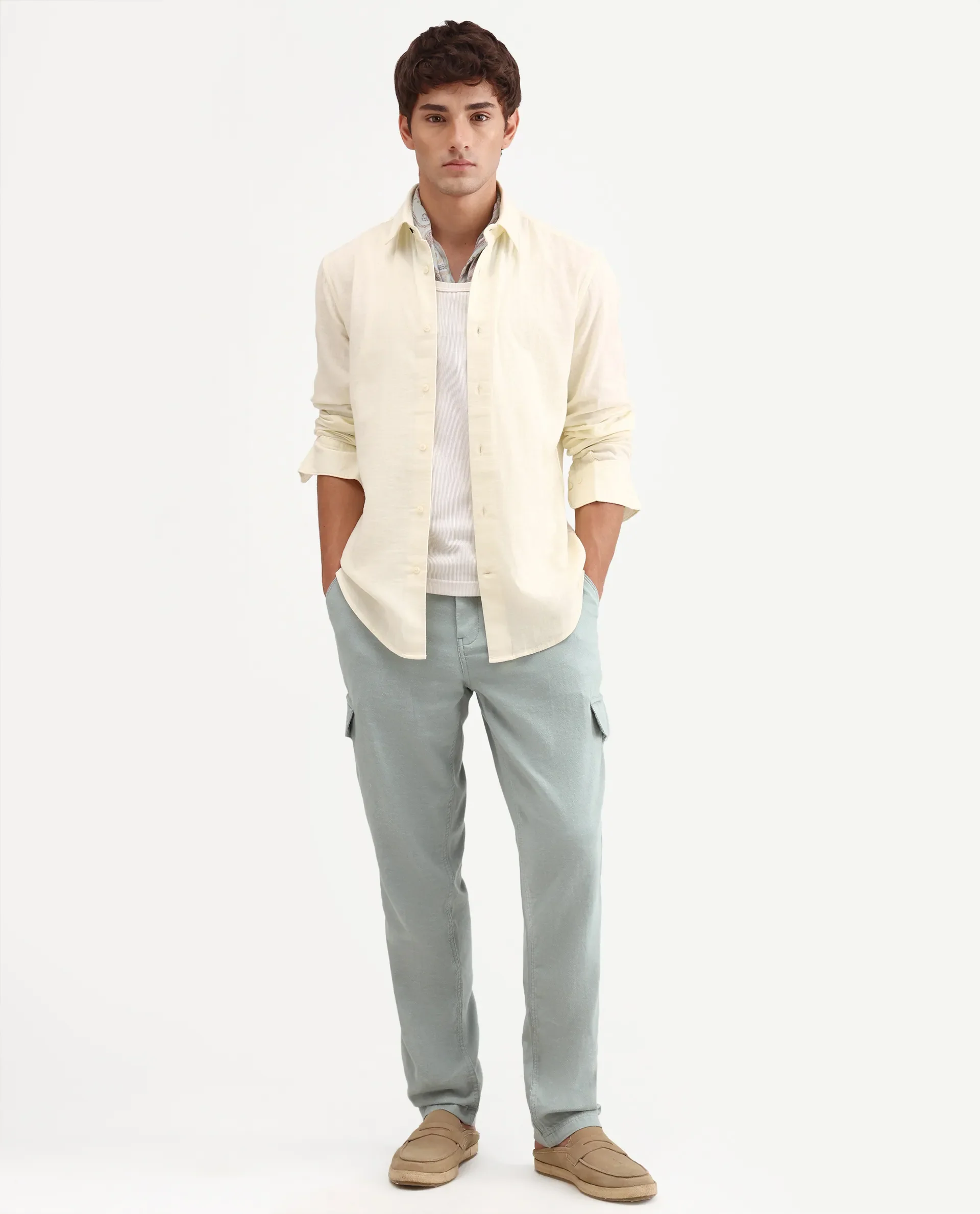 Rare Rabbit Men's Haxlr-B Dusky Green Cotton Blend Fabric Regular Fit Plain Cargo Trouser