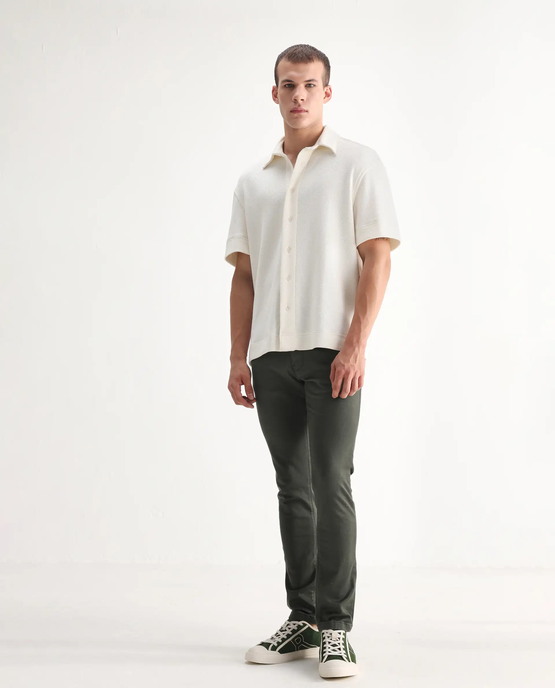 Rare Rabbit Men's Hede Olive Cotton Plain Hawk Slim Fit Jeans - Image 7