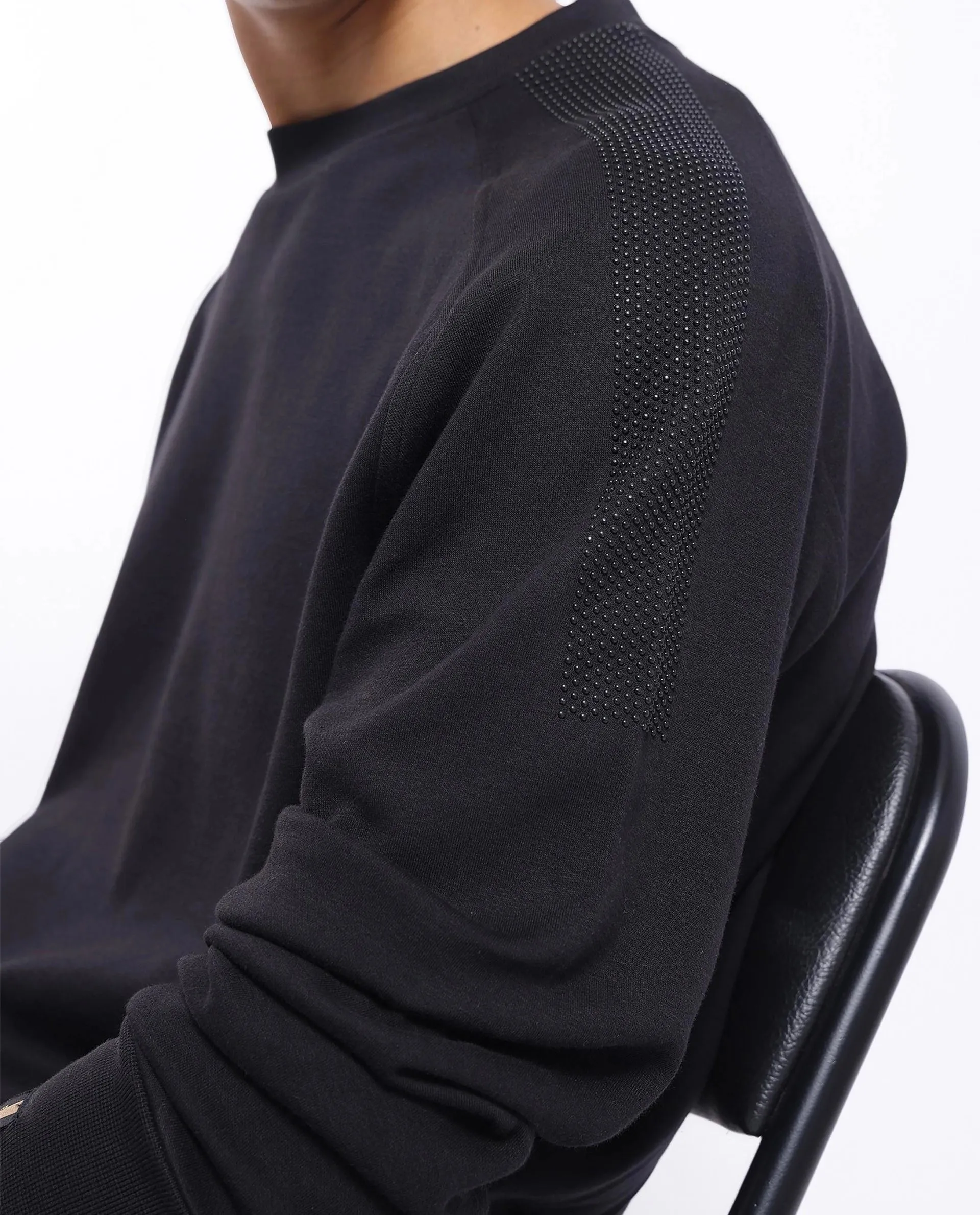 Rare Rabbit Men's Heg Black Cotton Plain Regular Fit Full Sleeve Crew Neck Sweatshirt - Image 5