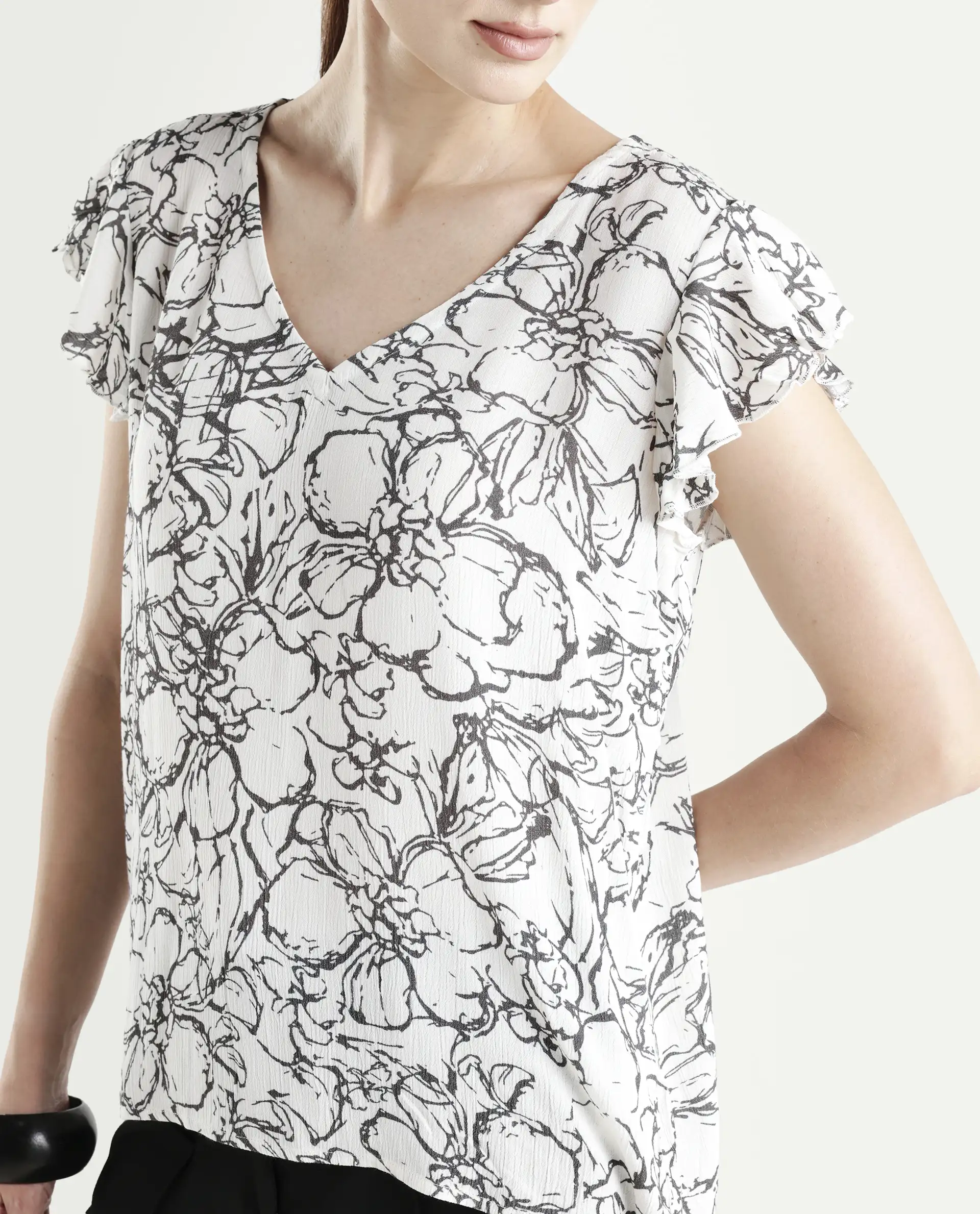Rareism Women's Helene Light Rayon V-Neck Abstract Print Ruffled Sleeve Regular Fit Top - Image 4