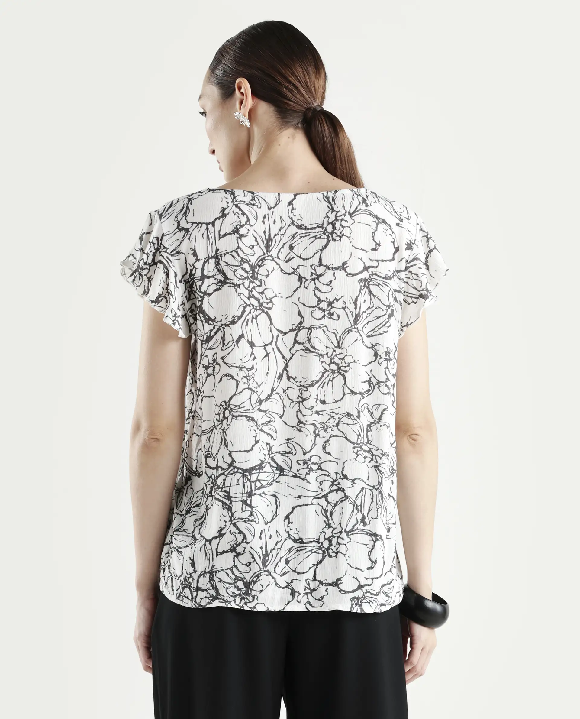 Rareism Women's Helene Light Rayon V-Neck Abstract Print Ruffled Sleeve Regular Fit Top - Image 7