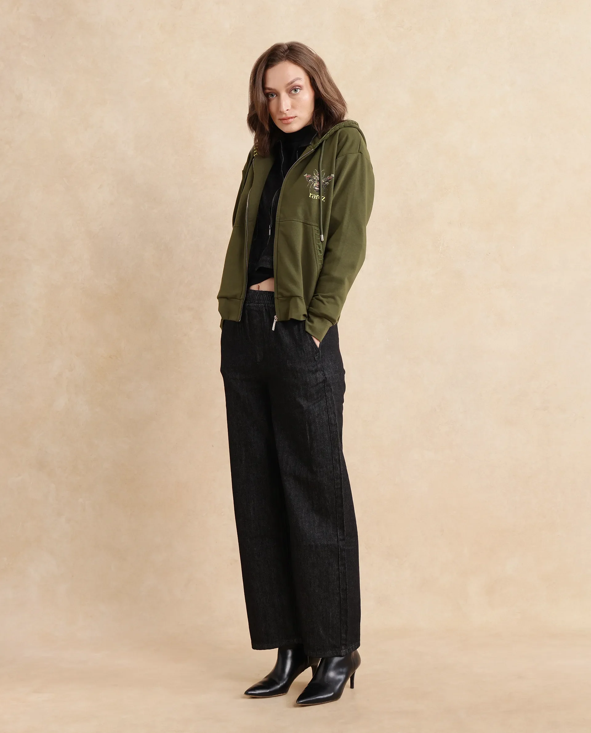 Rareism Women's Hemian Olive Cotton Blend Hooded Graphic Print Relaxed Fit Sweatshirt - Image 12