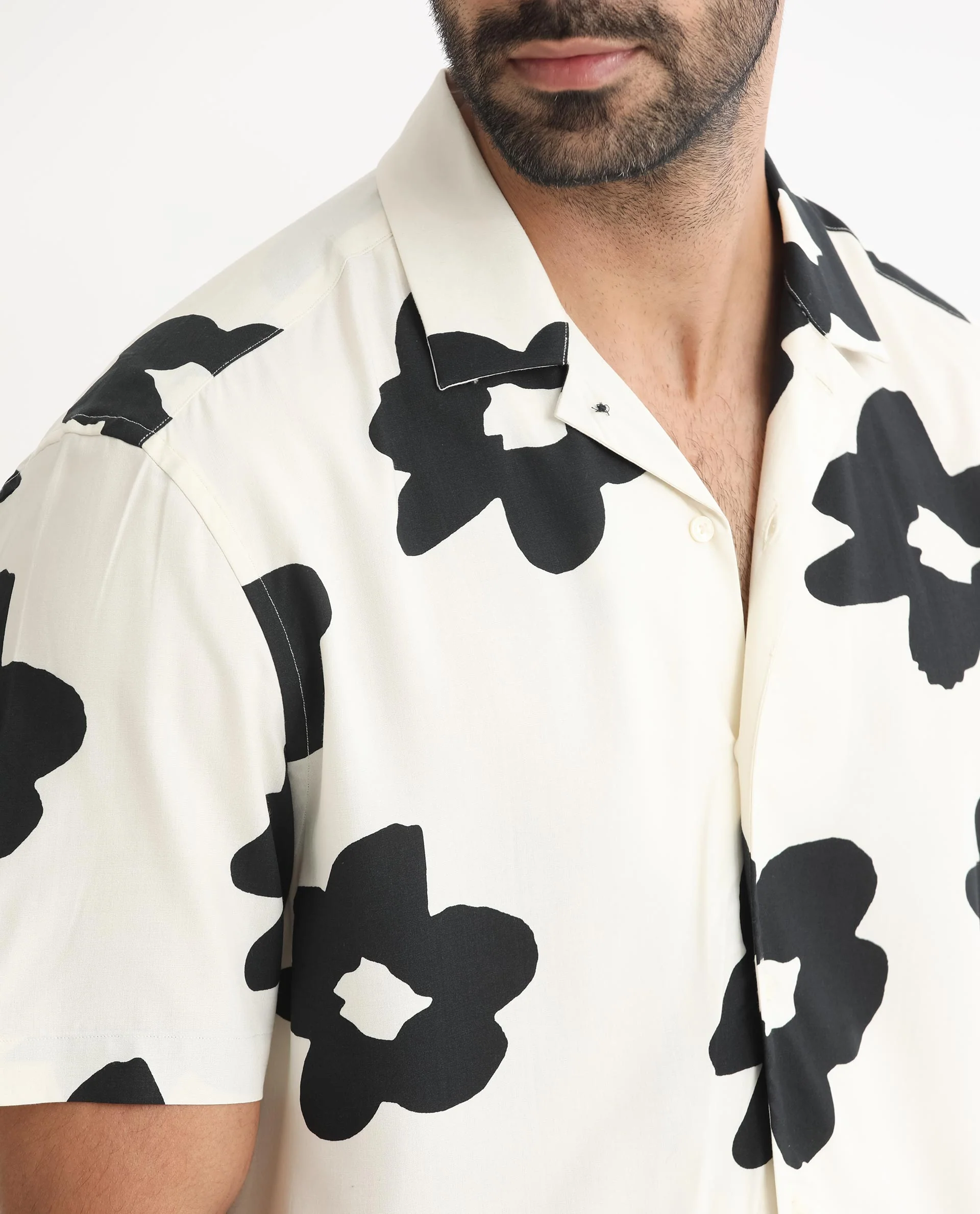 Rare Rabbit Men's Heming Beige Viscose Floral Print Regular Fit Half Sleeve Cuban Collar Shirt - Image 4