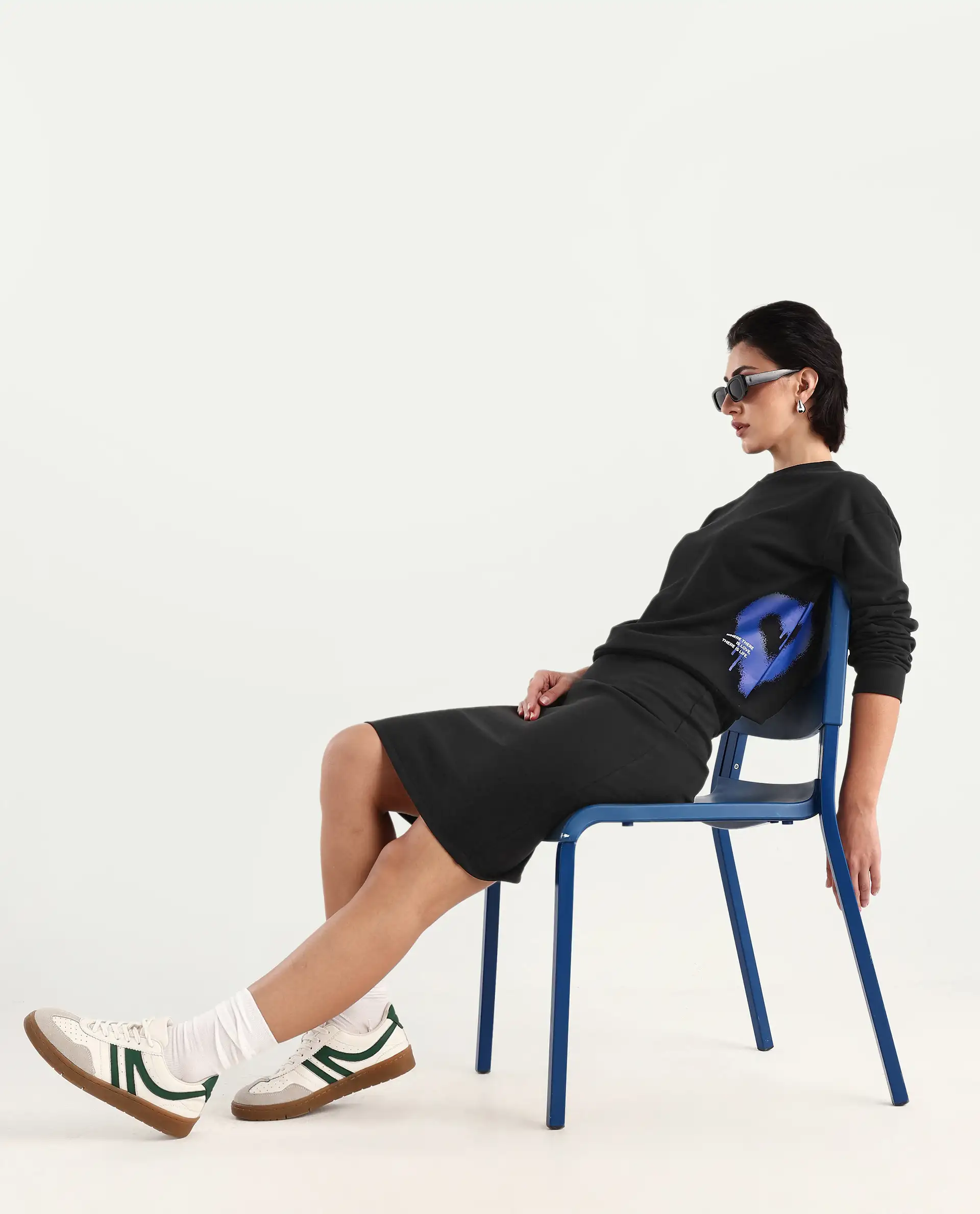 Rareism Women's Herf Black Cotton Crew Neck Graphic Print Regular Fit Sweatshirt - Image 2