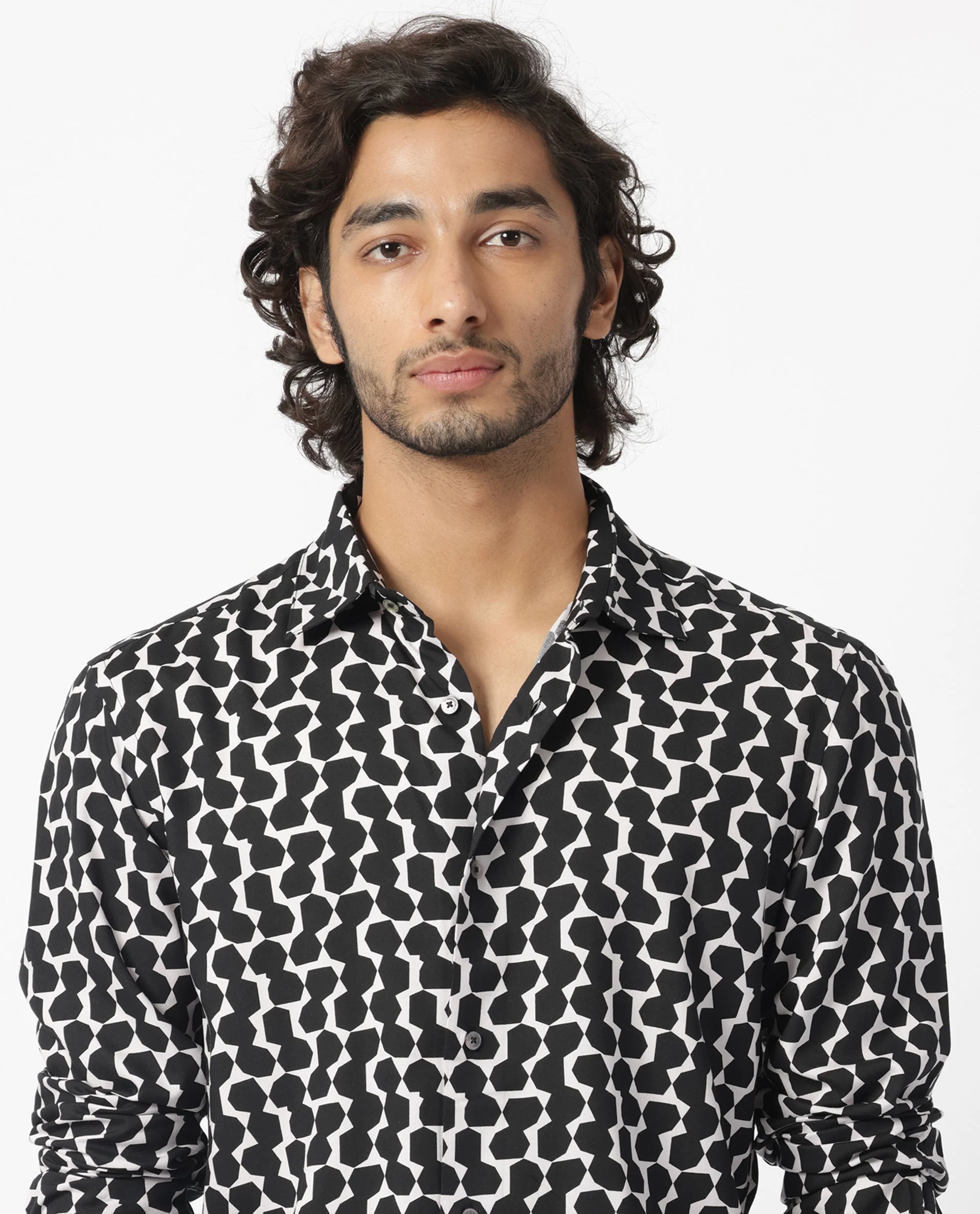Rare Rabbit Men's Hexo Purple Viscose Geometric Print Regular Fit Full Sleeve Collared Shirt - Image 5