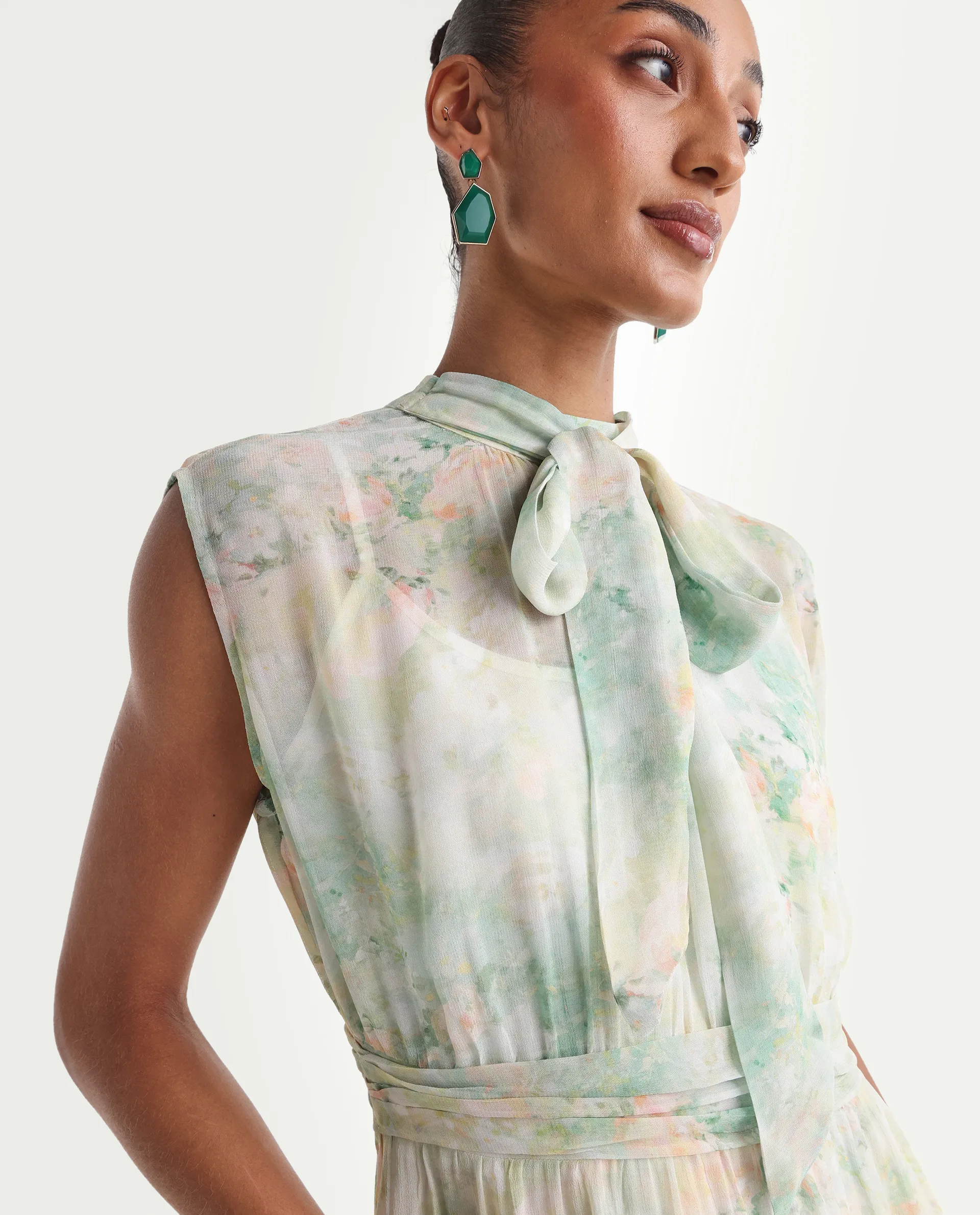 Rareism Women's Hian Light Green Viscose Blend High Neck Fit And Flare All Over Print Dress - Image 4