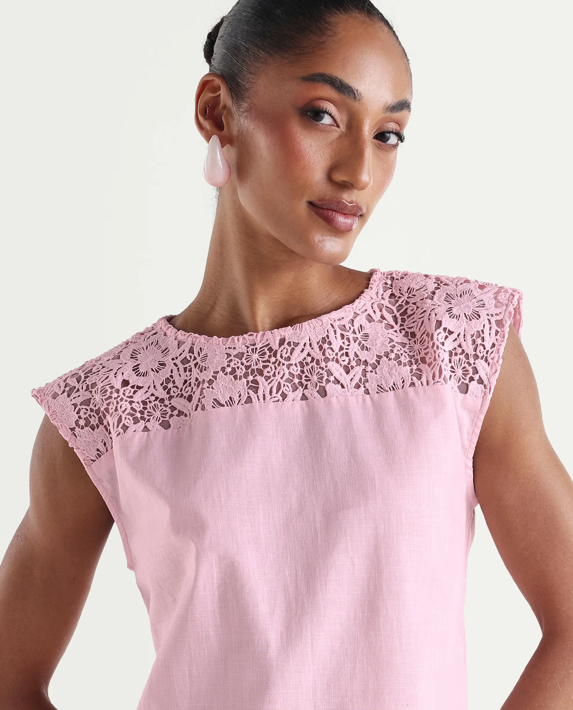 Rareism Women's Hige Light Pink Cotton Crew Neck Regular Plain Top - Image 4