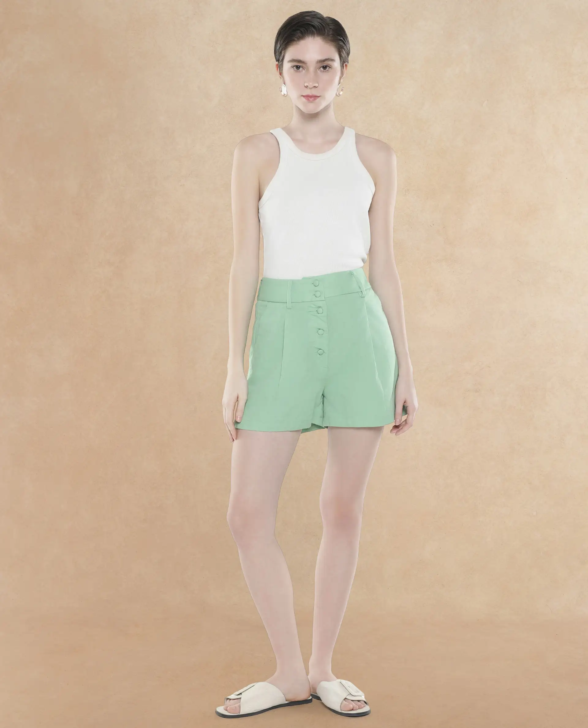 Rareism Women's Hilmdr Green Cotton Blend Plain Mini Regular Fit Shorts - Image 8