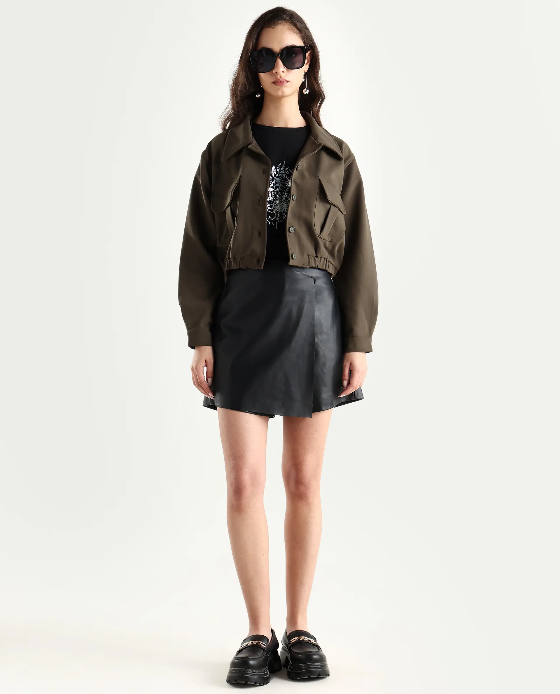 Rareism Women's Hobart Olive Spread Collar Plain Cuffed Sleeve Crop Regular Fit Jacket - Image 2