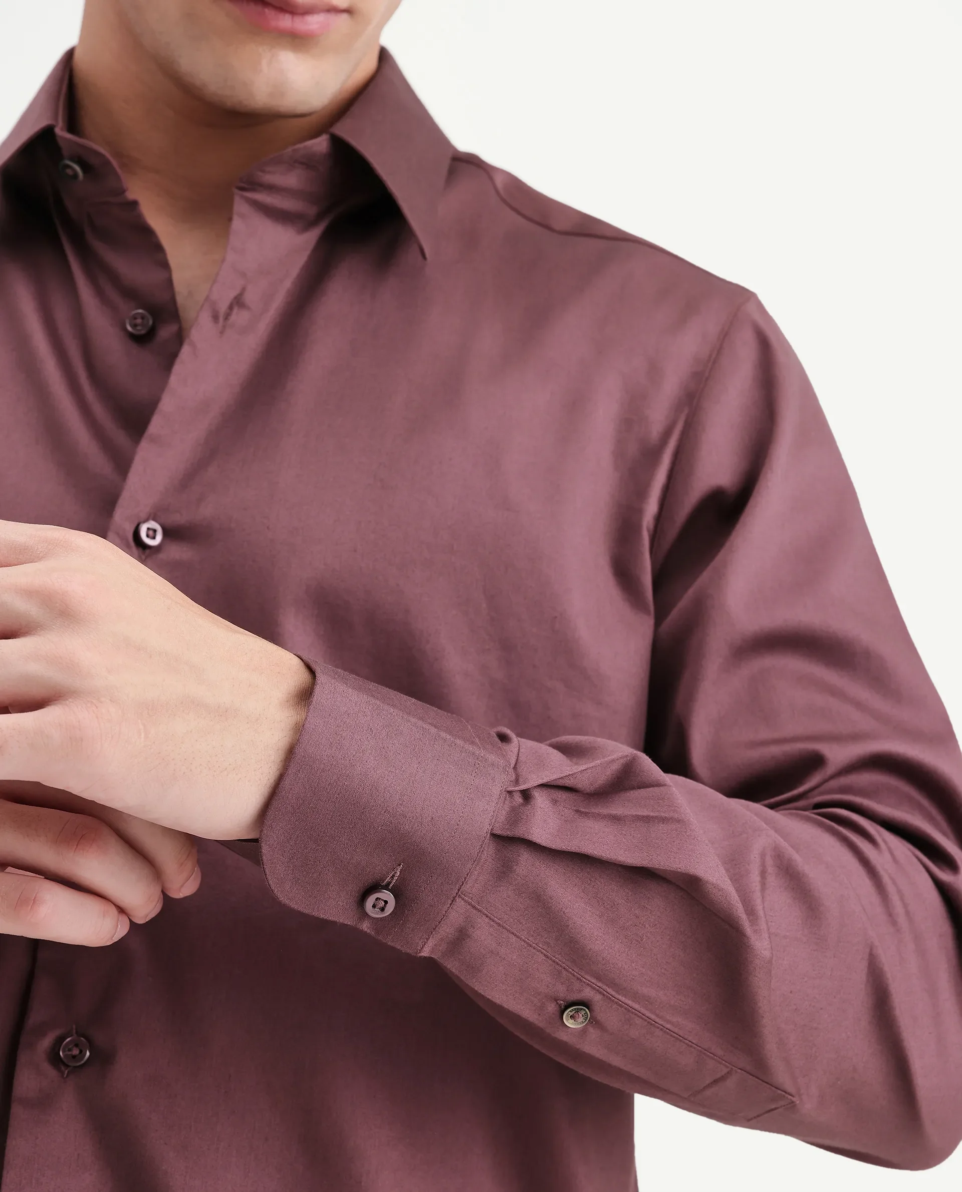 Rare Rabbit Men's Holla-Aw26 Dusky Red Cotton Blend Spread Collar Regular Plain Shirt - Image 3