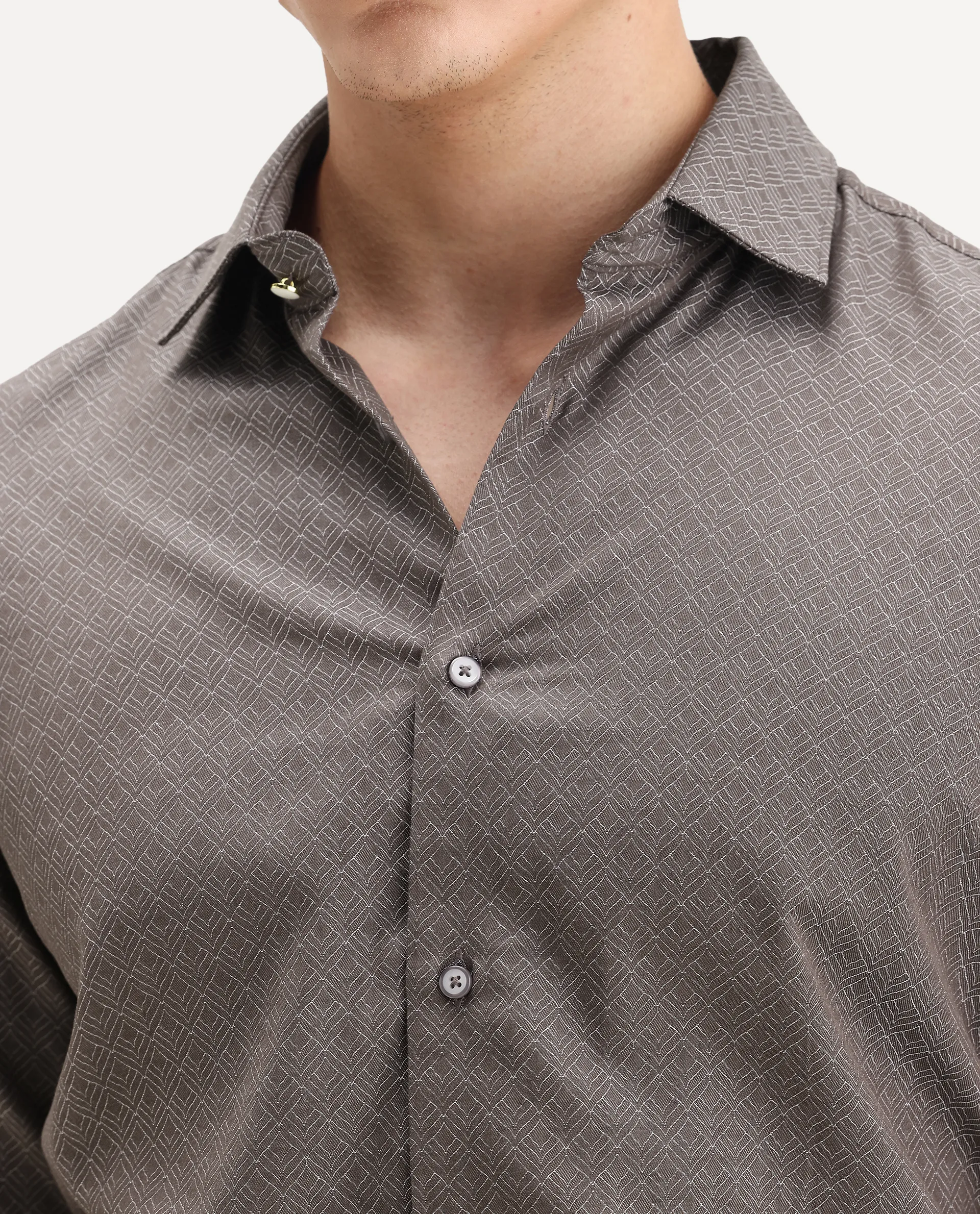 Rare Rabbit Men's Homa Brown Cotton Jacquard Regular Fit Full Sleeve Collared Shirt - Image 3