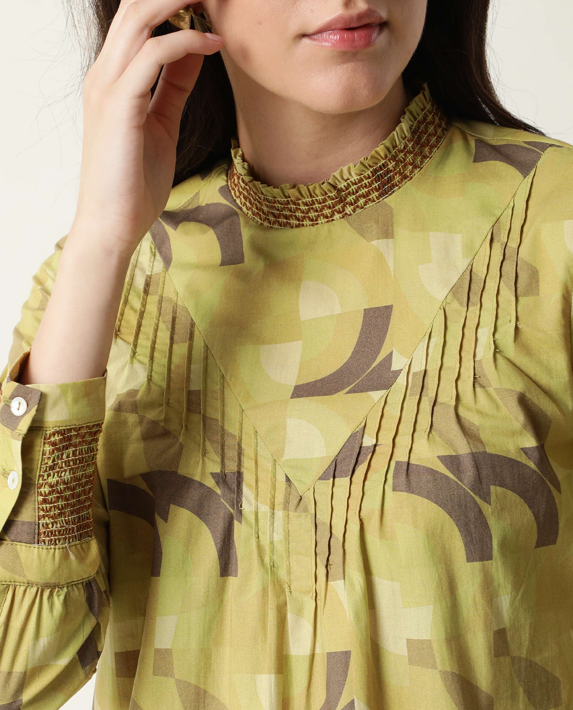 Rareism Women Honest Green Top Short Sleeves Printed - Image 4