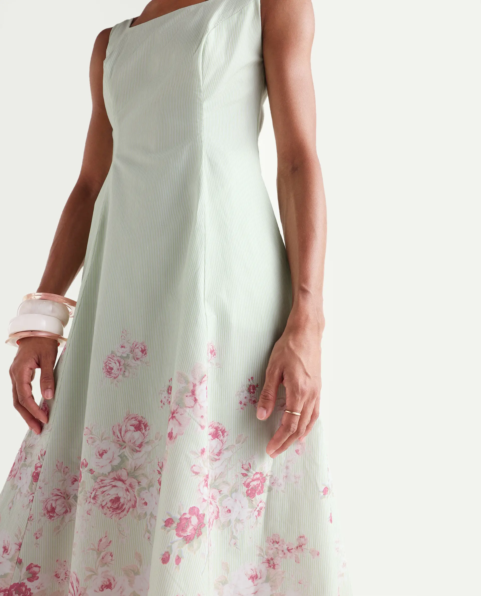 Rareism Women's Horo Light Green Cotton Scoop Neck Fit And Flare Floral Print Dress - Image 3