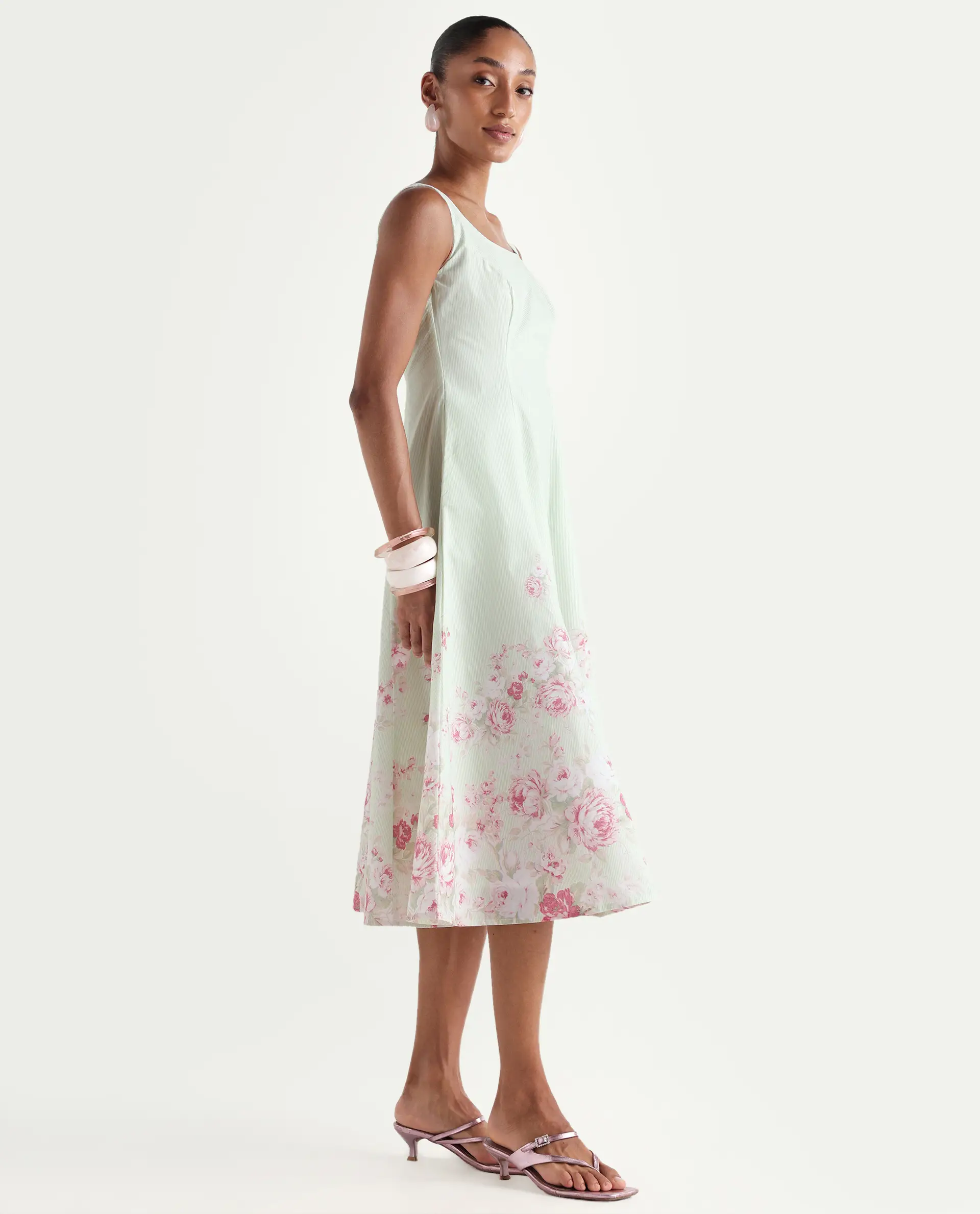 Rareism Women's Horo Light Green Cotton Scoop Neck Fit And Flare Floral Print Dress - Image 4