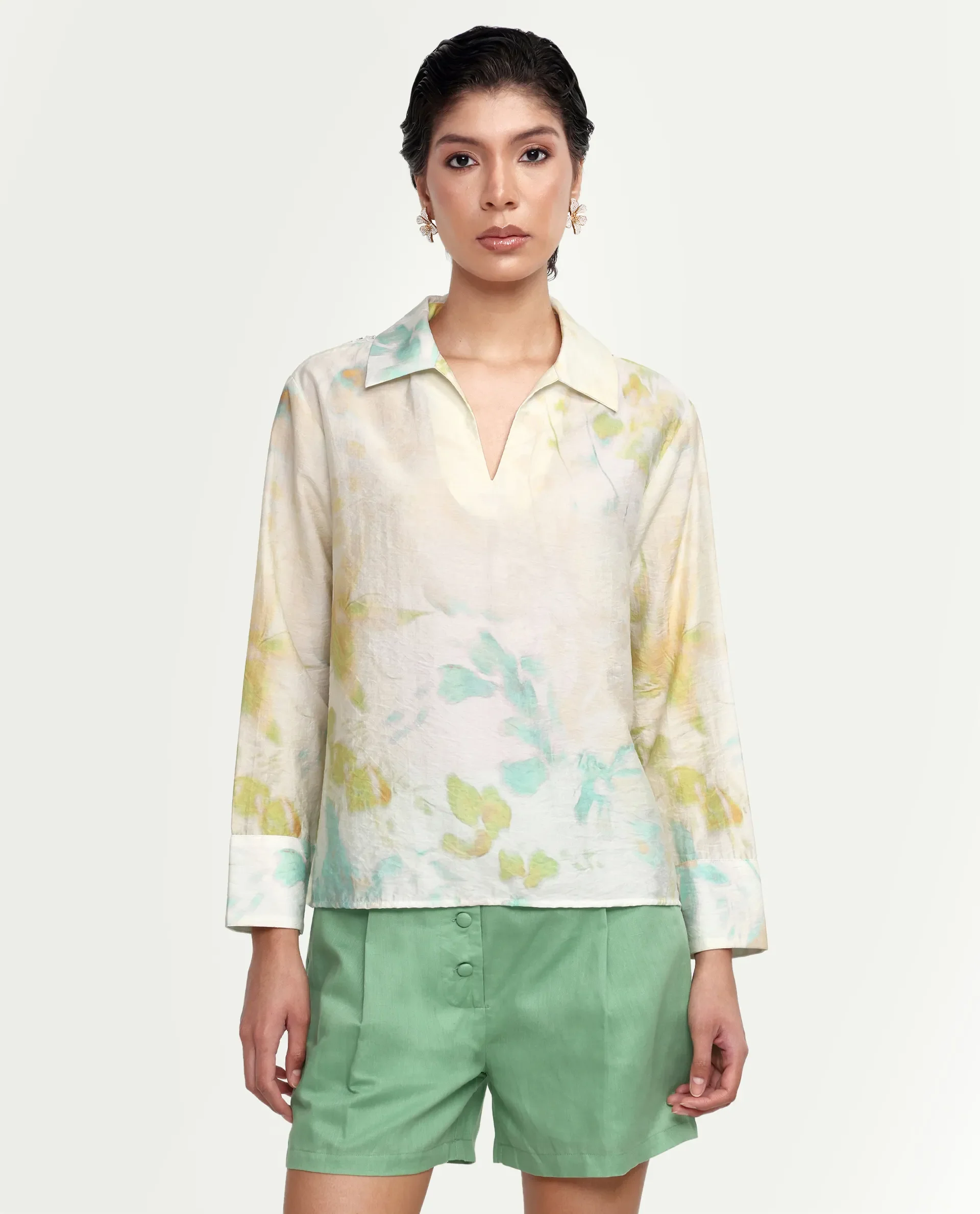 Rareism Women's Hrixo Light Green Viscose Blend Johnny Collar Relaxed All Over Print Top - Image 3